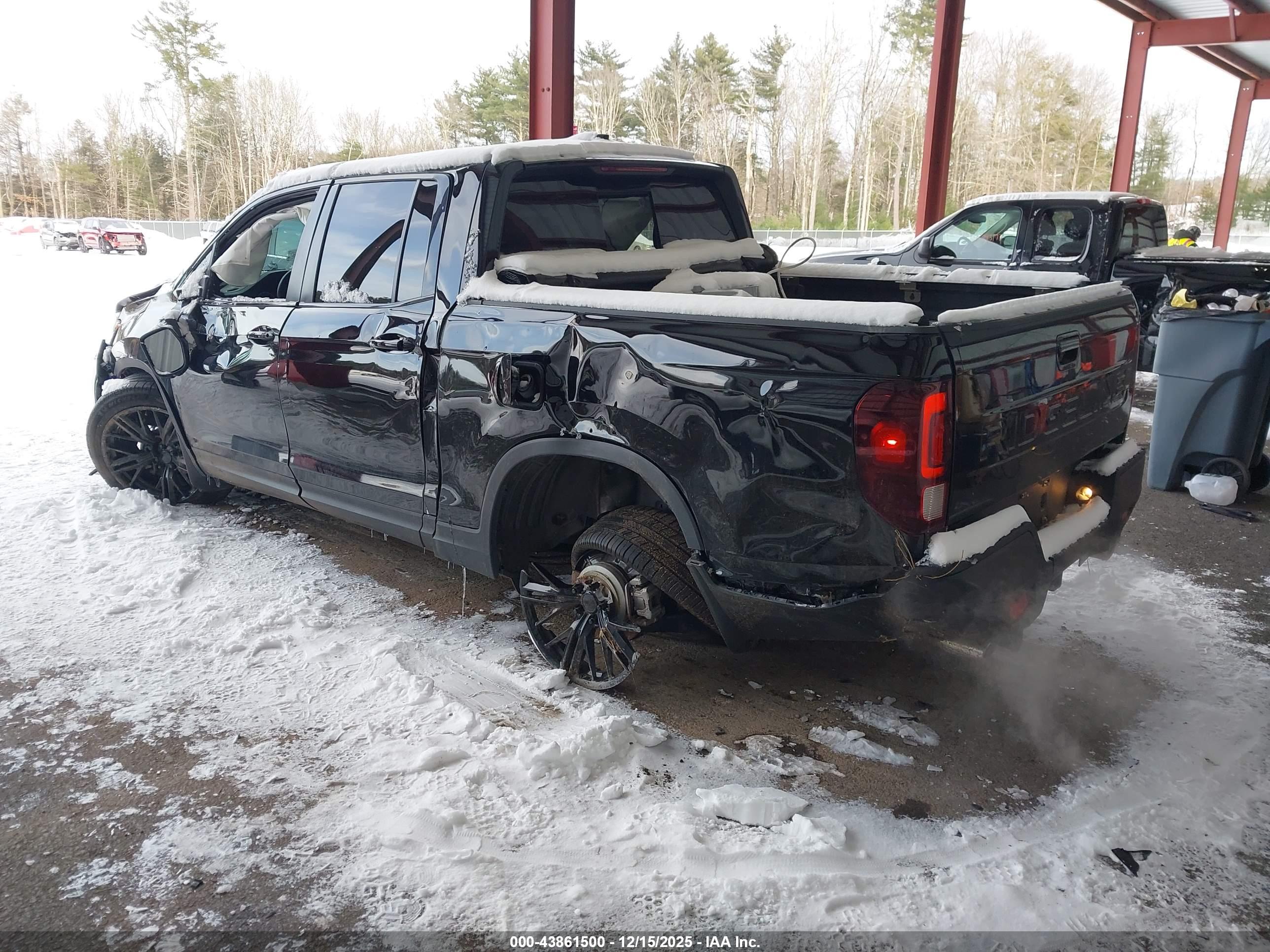 HONDA RIDGELINE image 3
