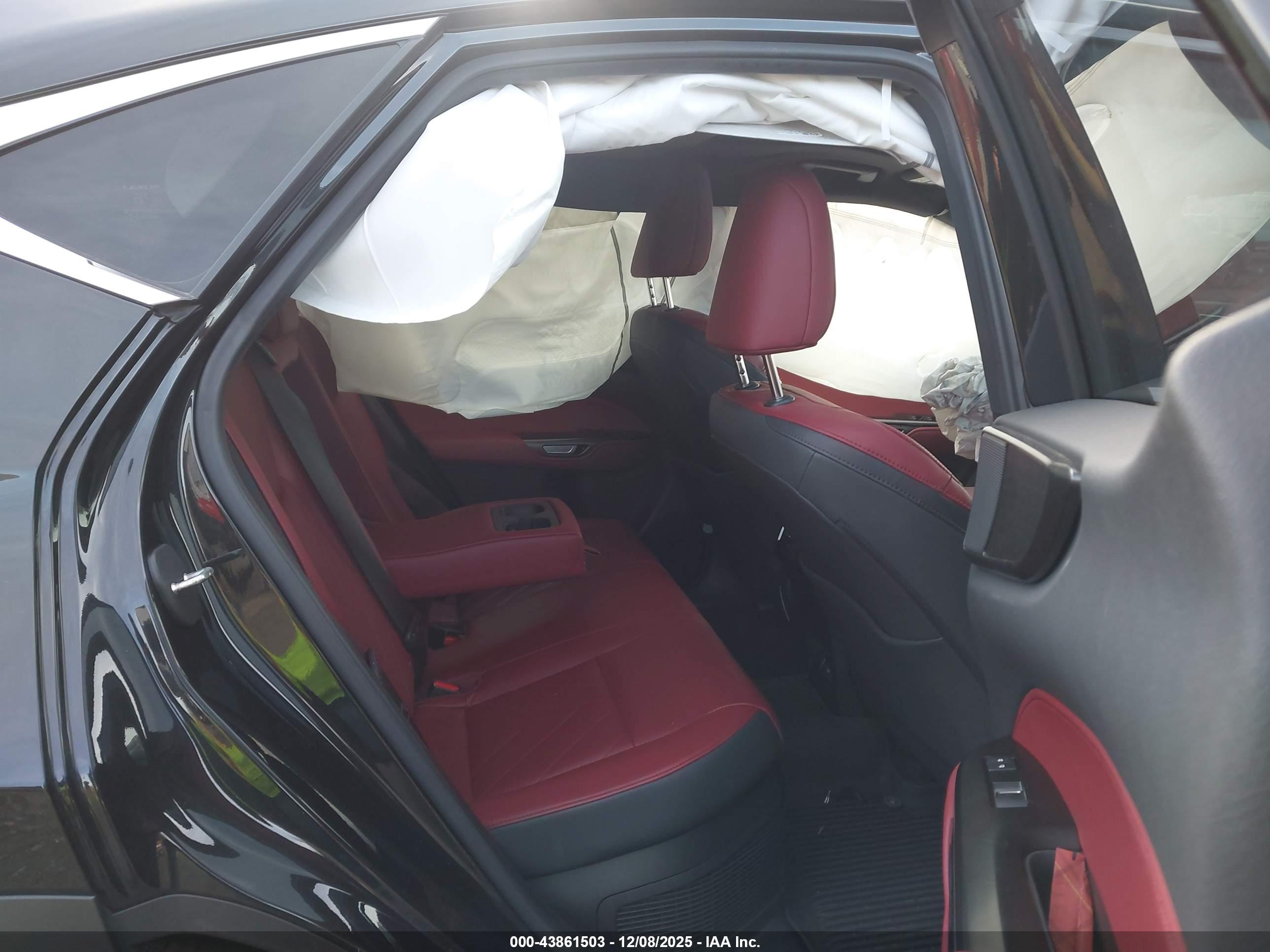 LEXUS NX image 8