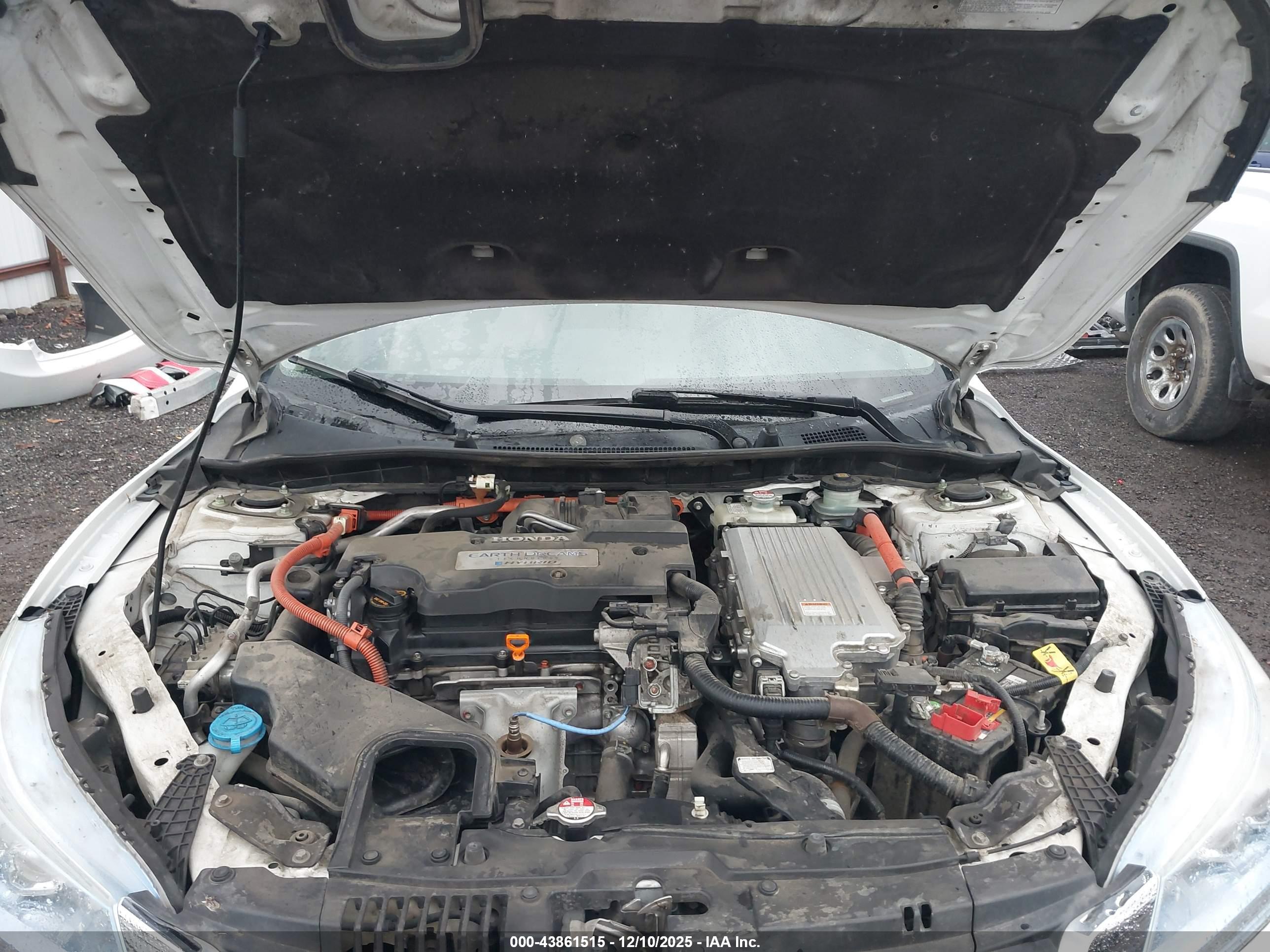 HONDA ACCORD image 10