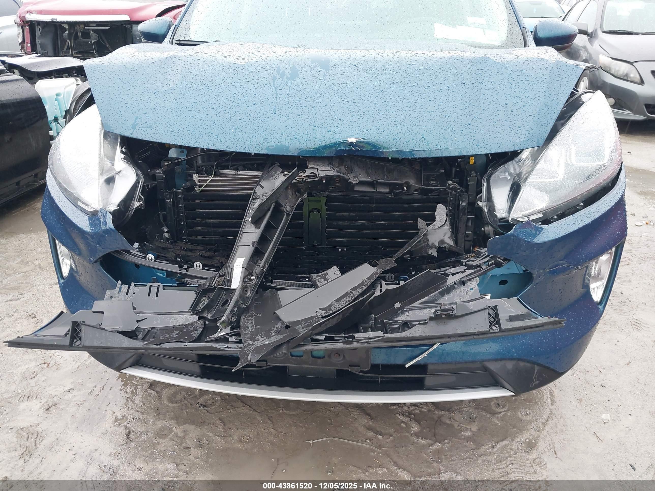 FORD ESCAPE image 6