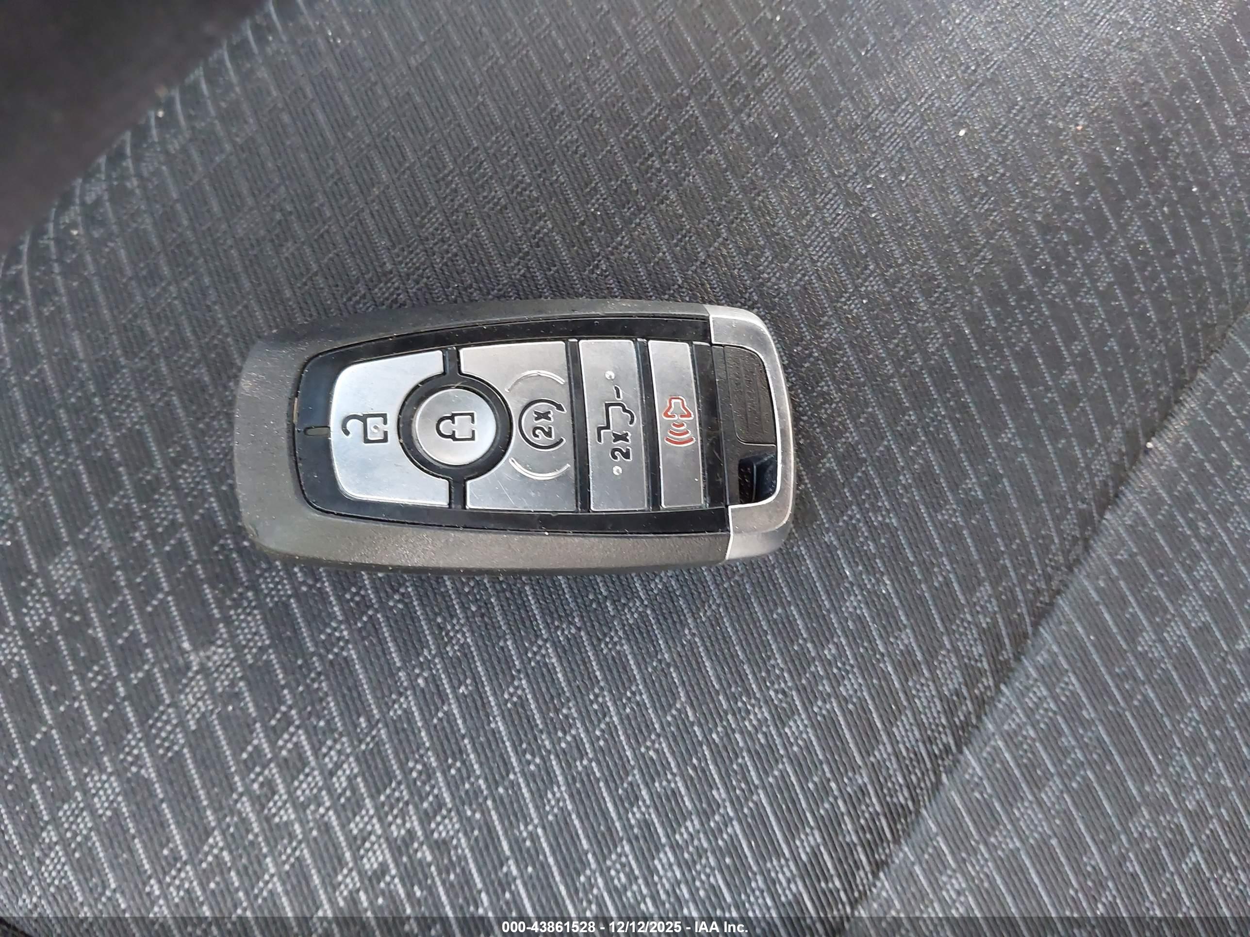 FORD F-150 image 11