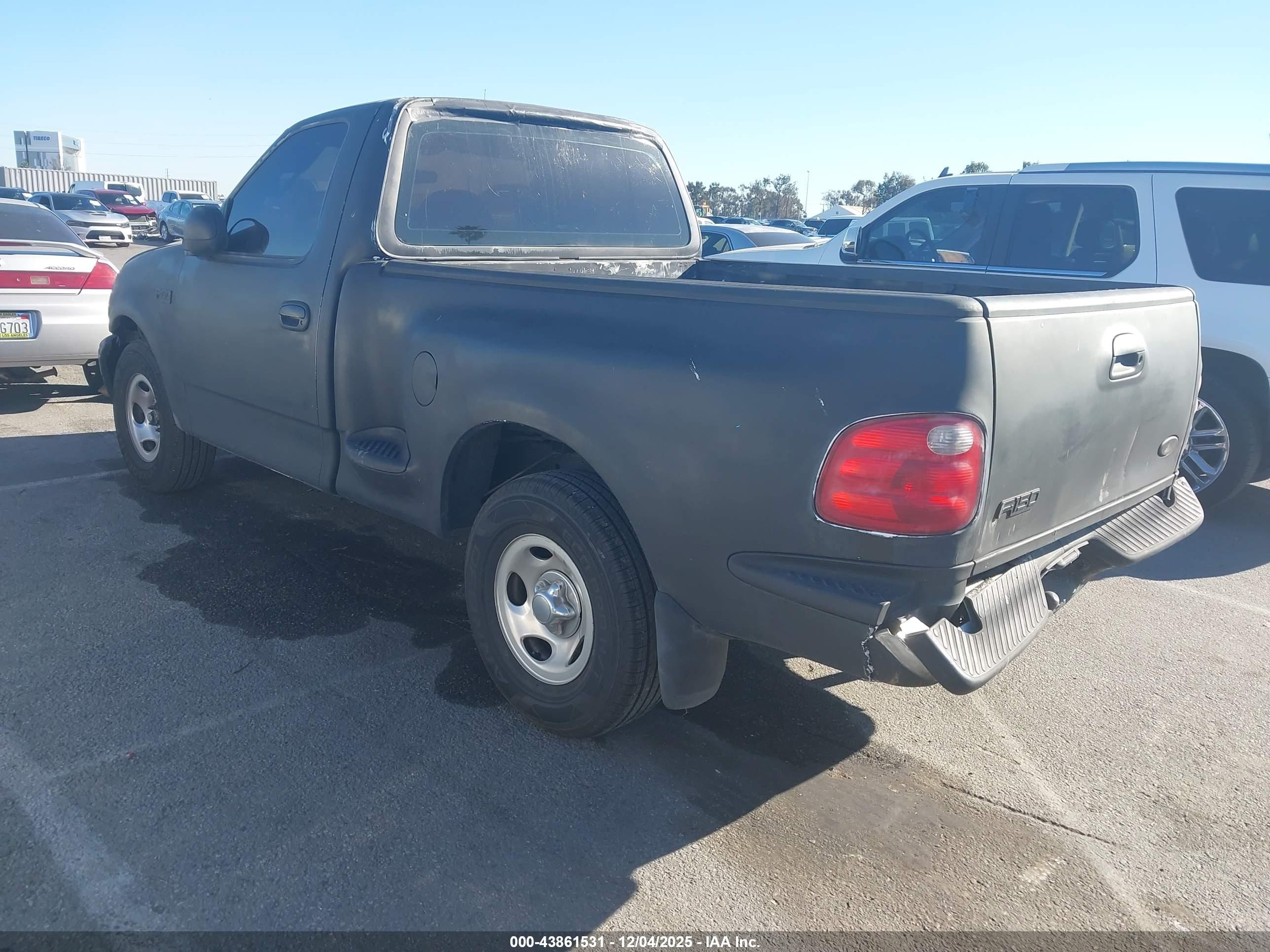 FORD F-150 image 3