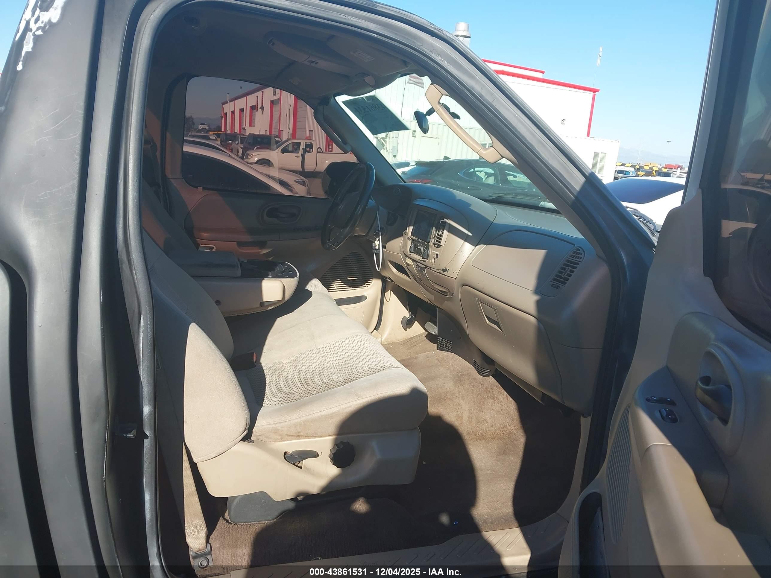 FORD F-150 image 5