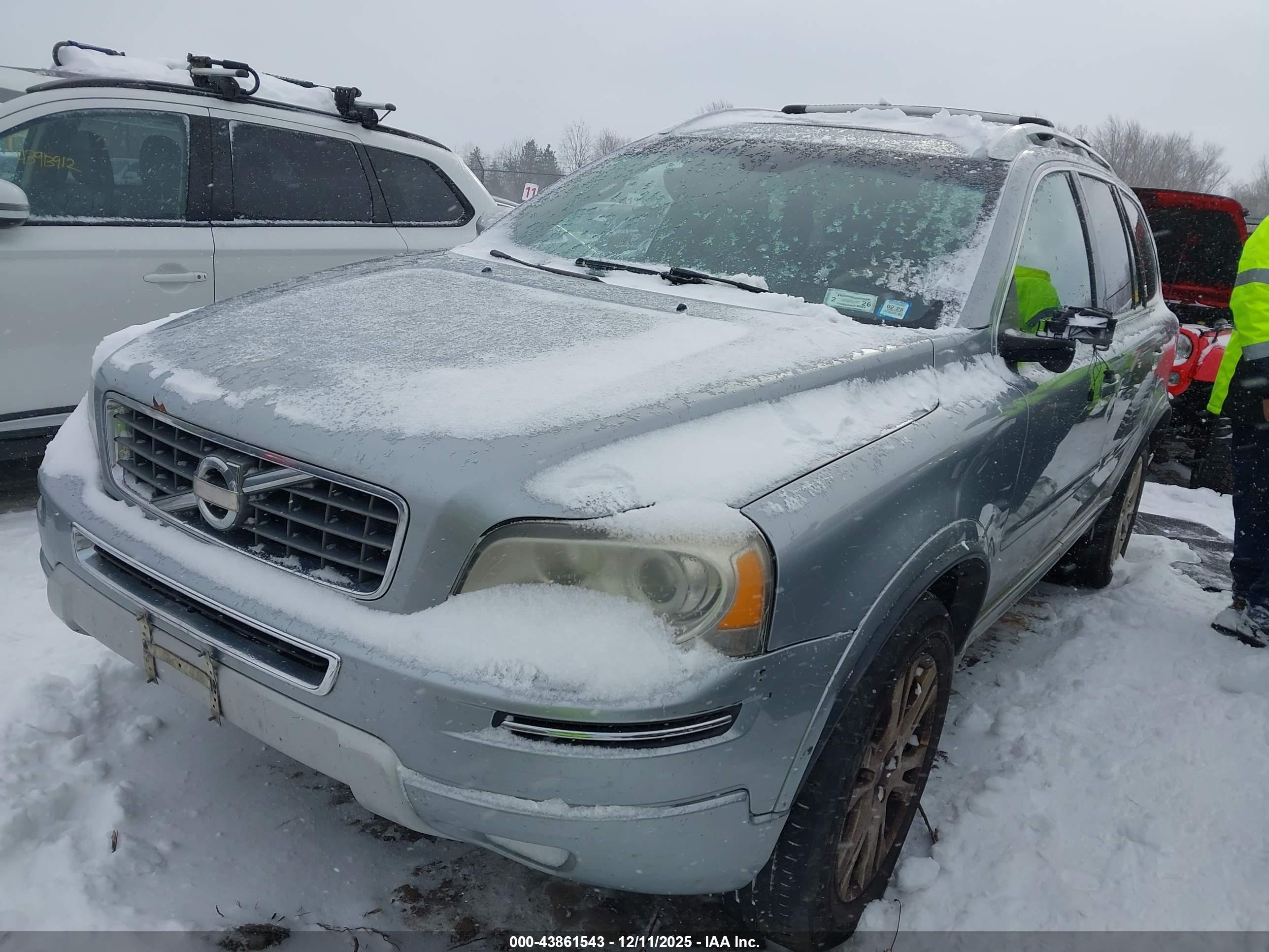 VOLVO XC90 image 2