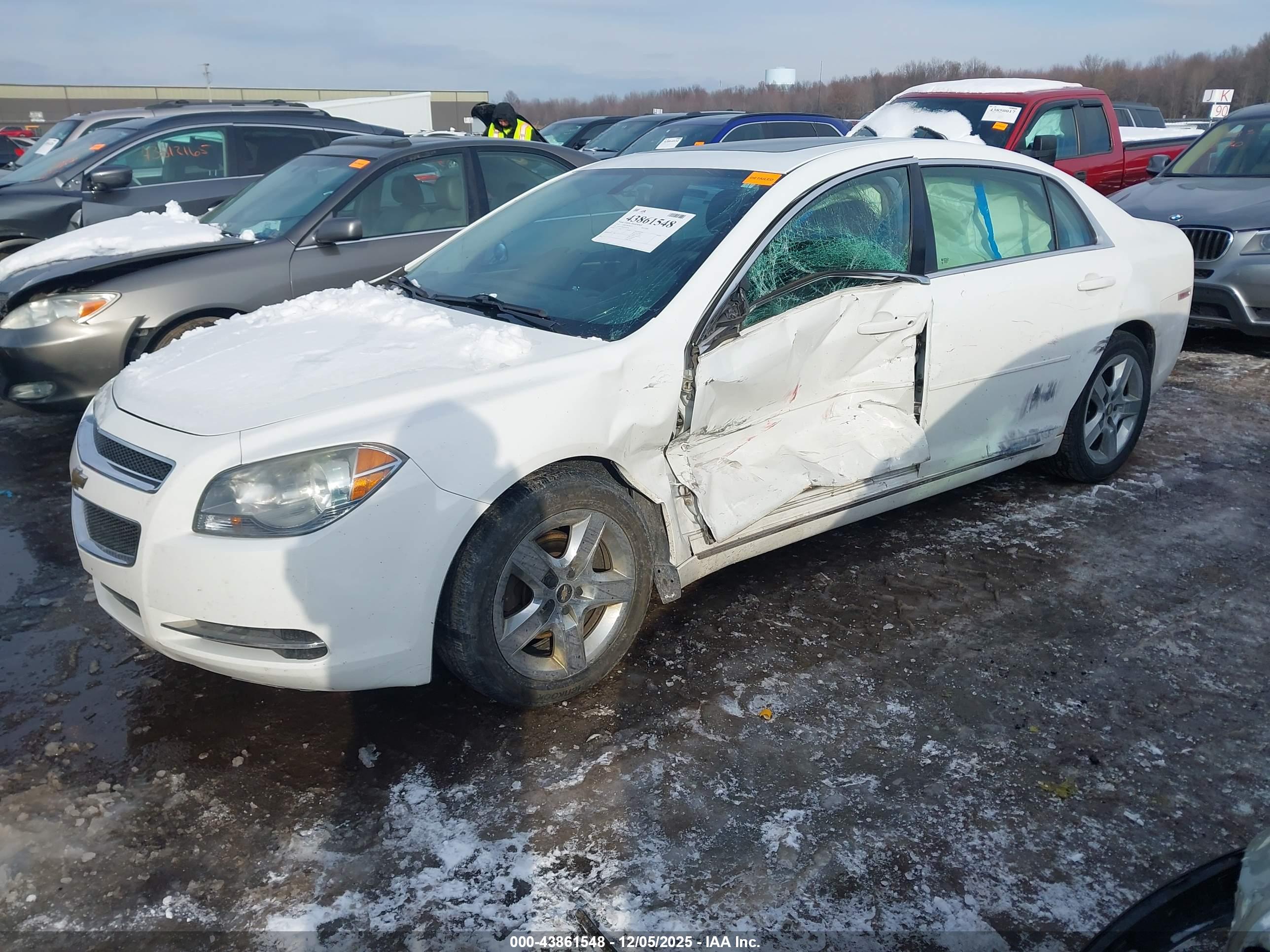 CHEVROLET MALIBU image 2