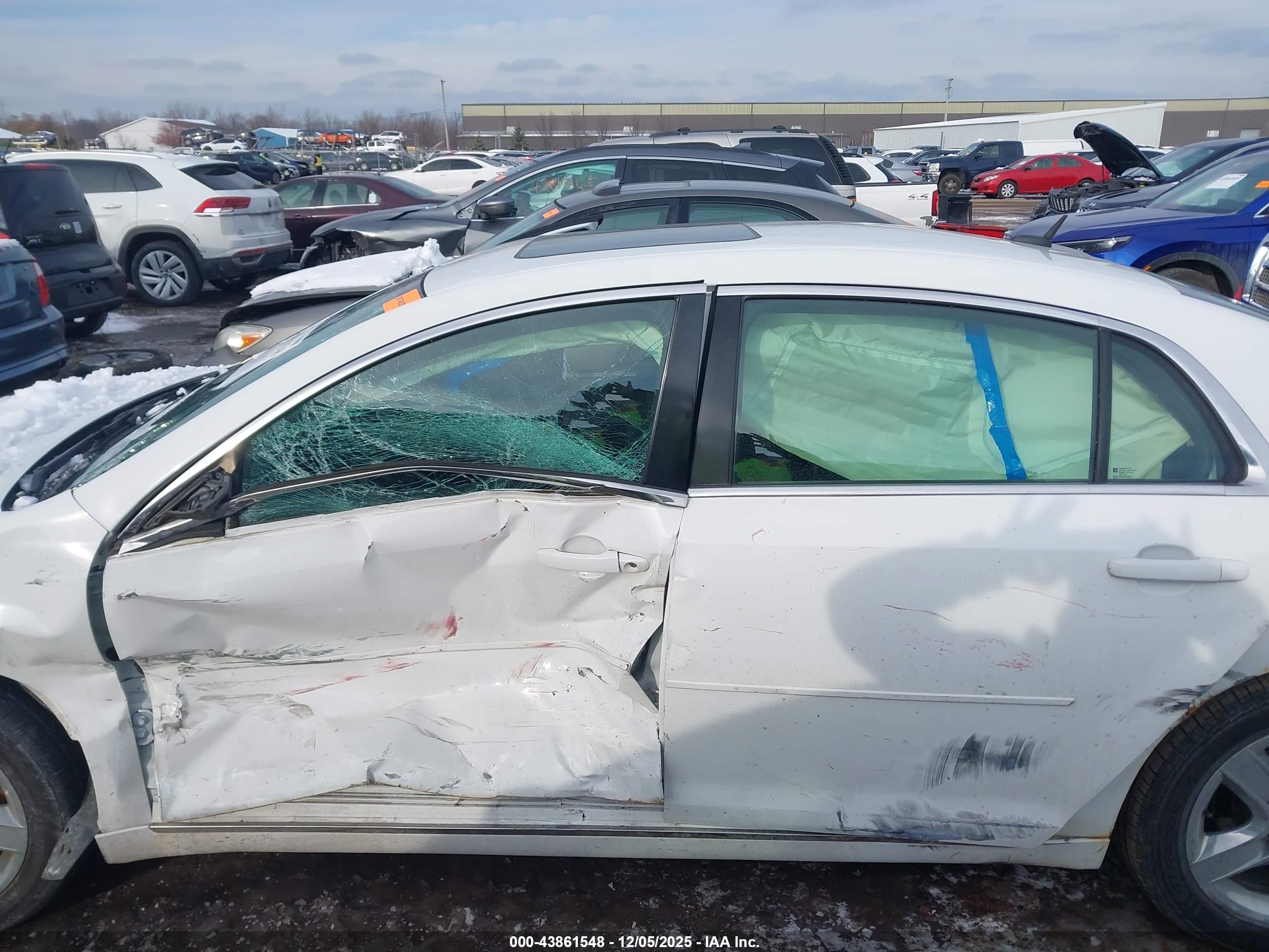 CHEVROLET MALIBU image 6