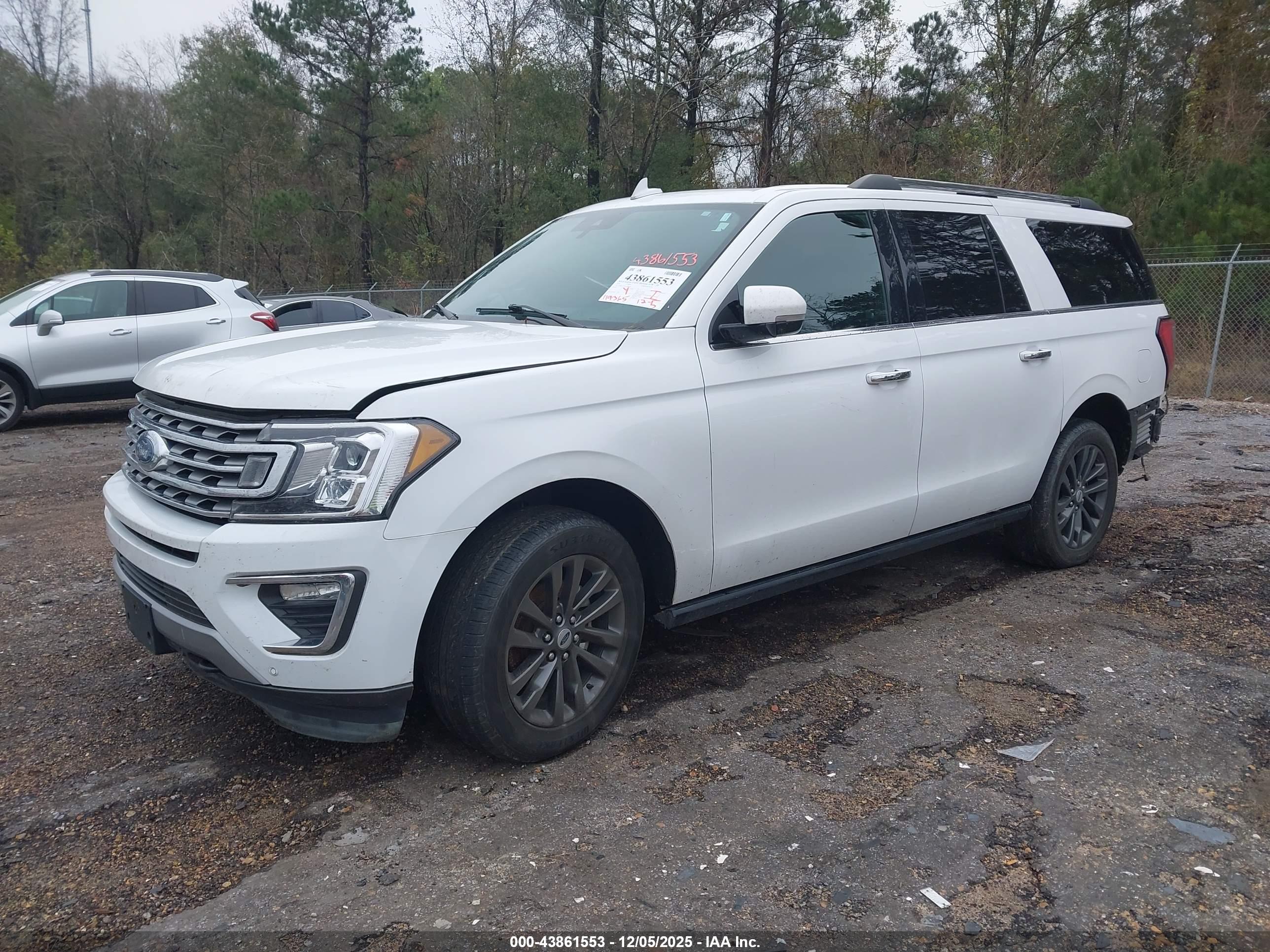 FORD EXPEDITION image 2