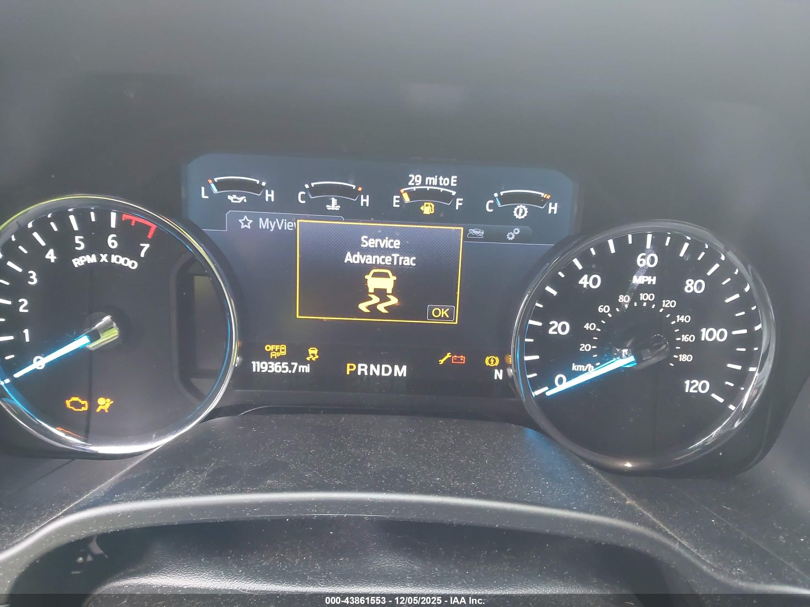 FORD EXPEDITION image 7