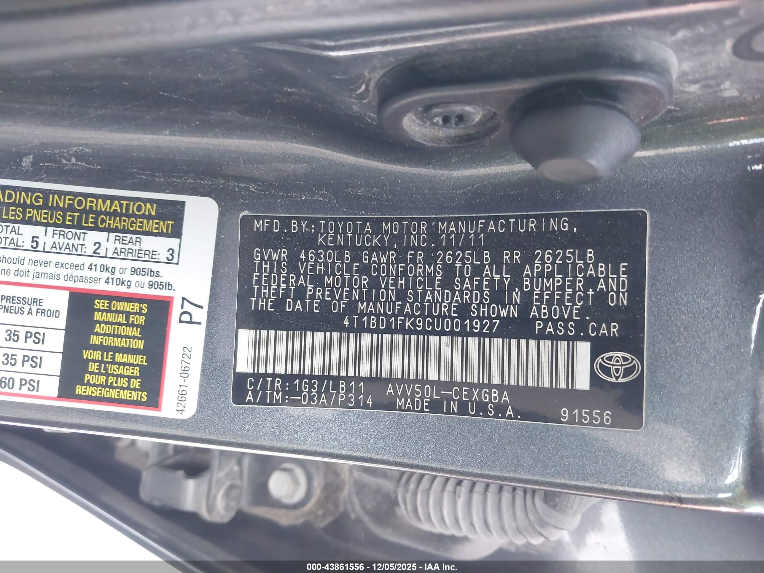 TOYOTA CAMRY image 9