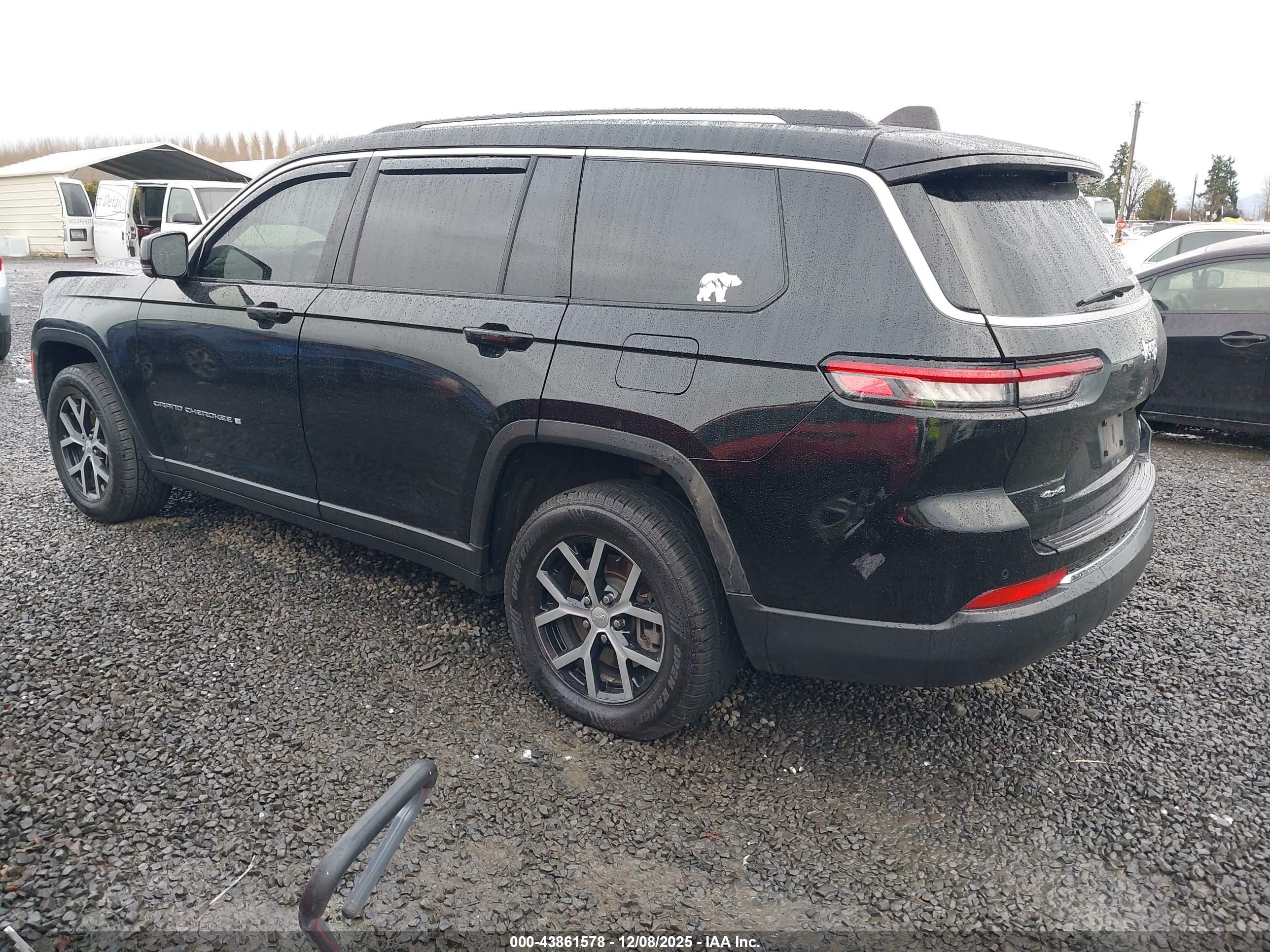 JEEP GRAND image 3