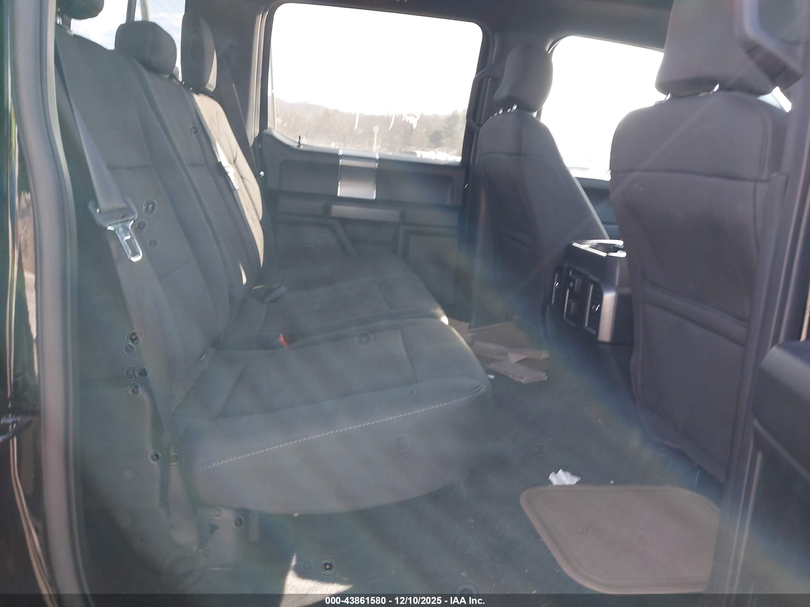 FORD F-150 image 8