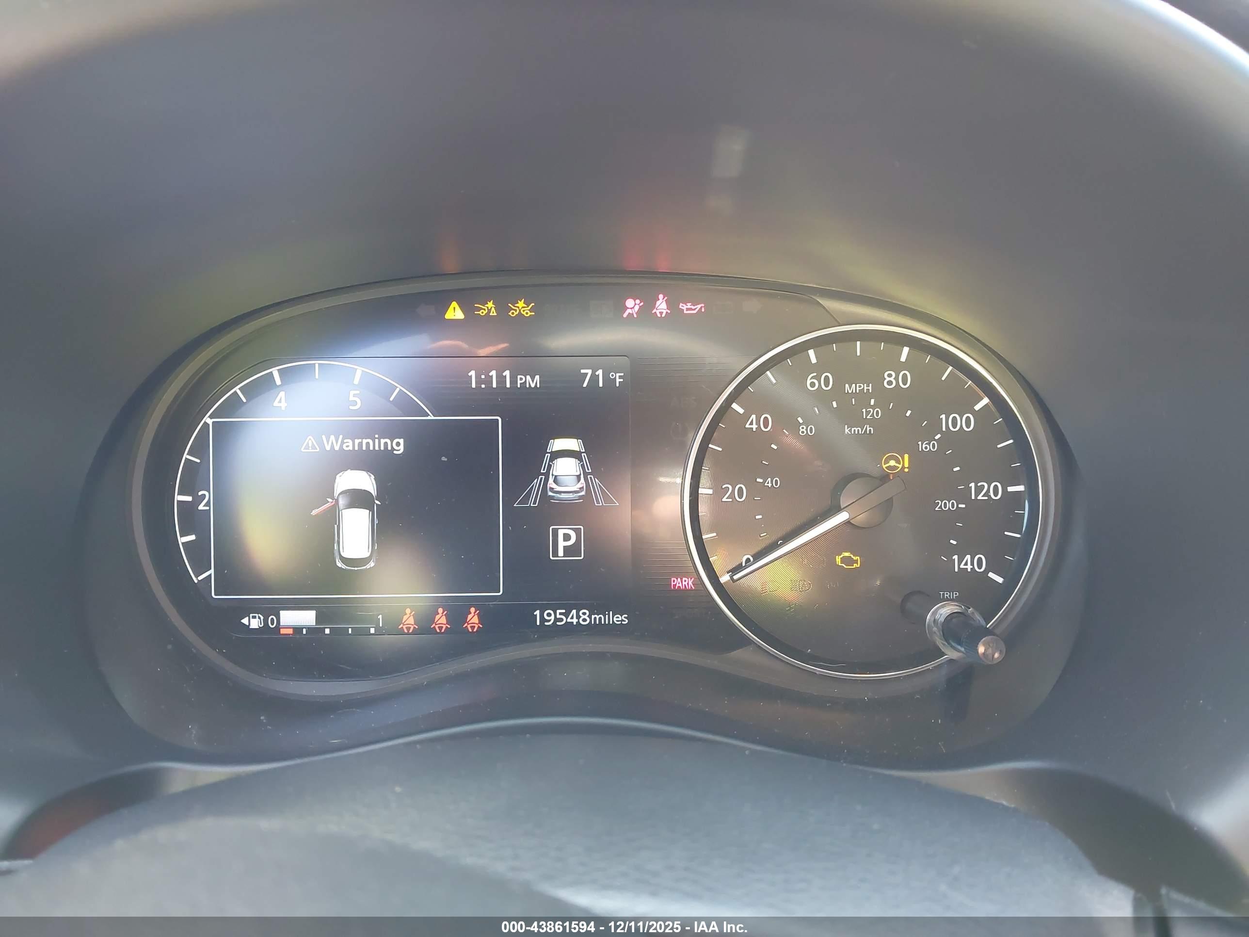 NISSAN KICKS image 7