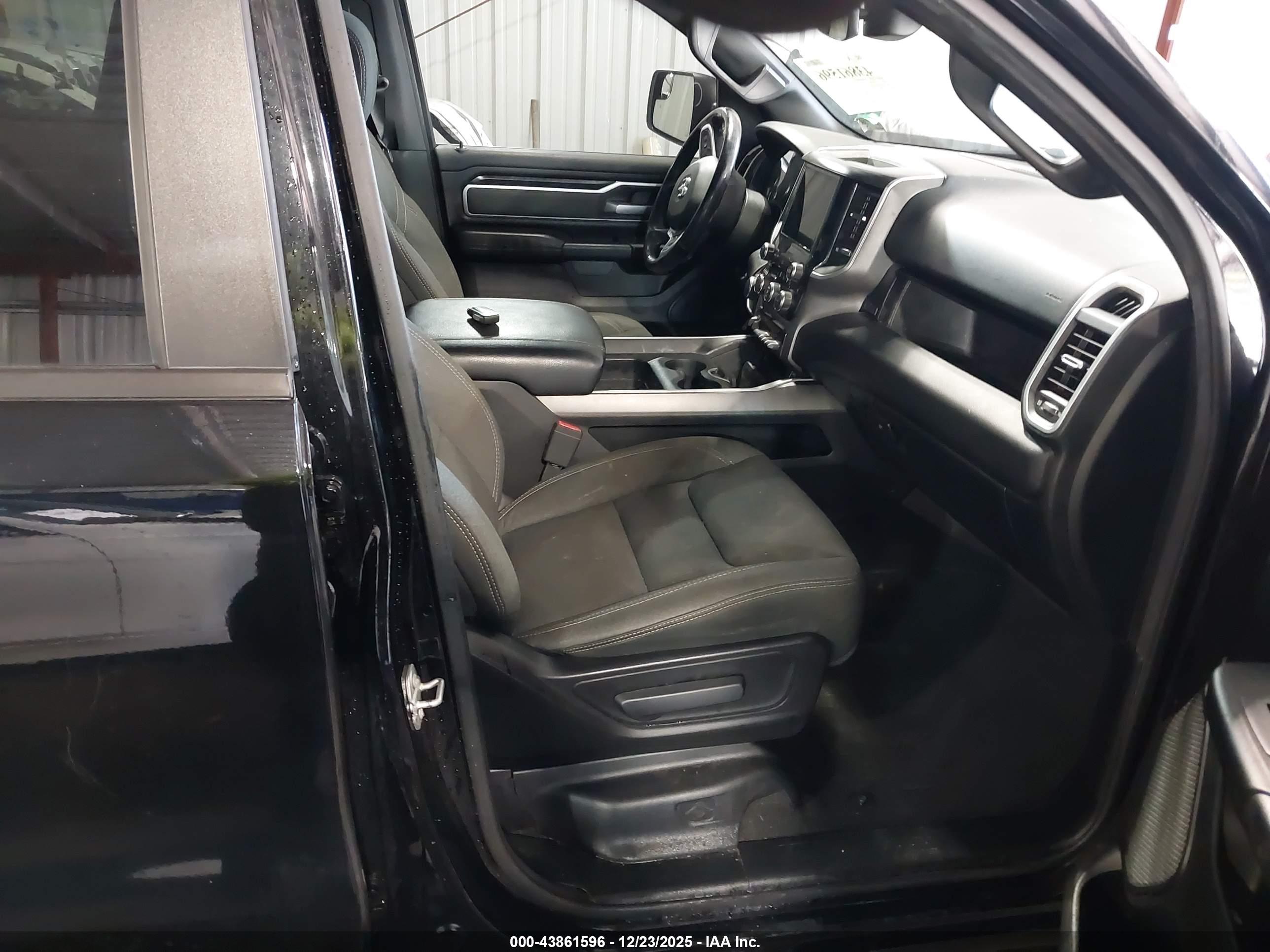 RAM 1500 image 5