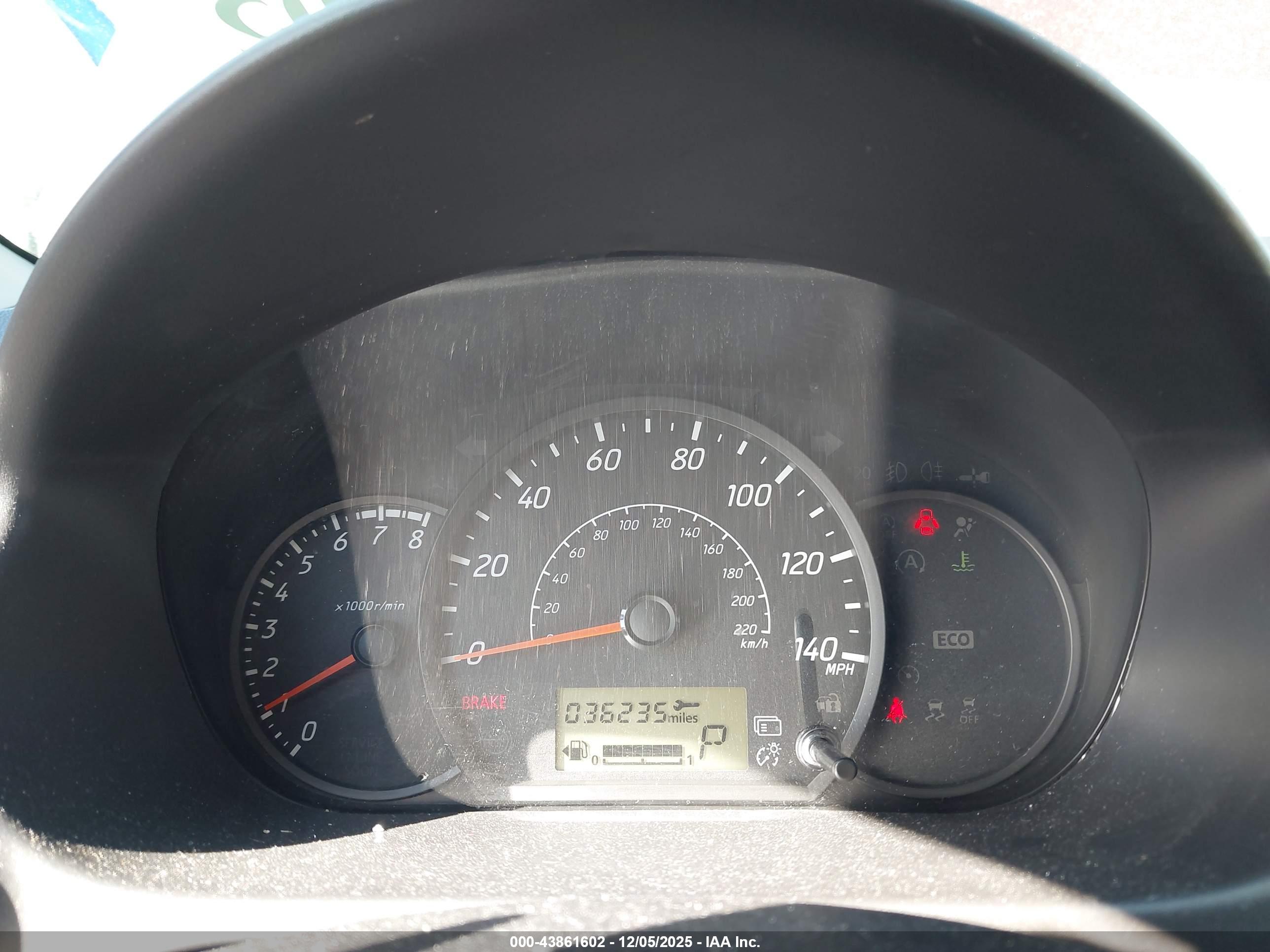 MITSUBISHI MIRAGE image 7