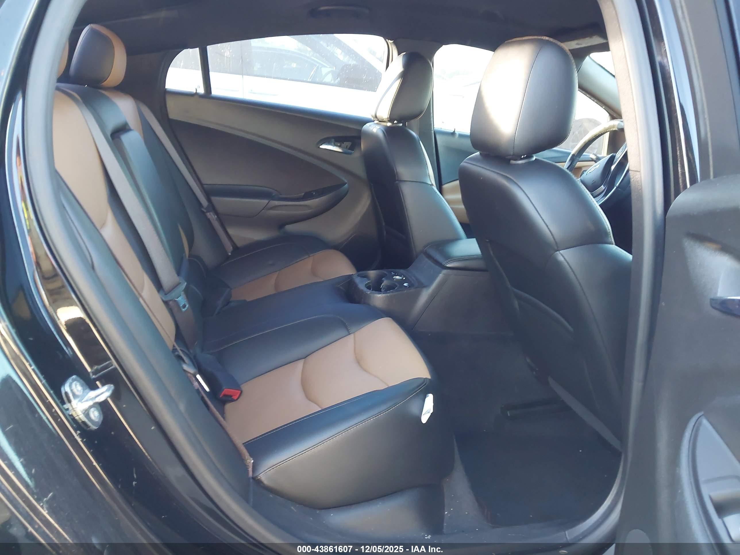 CHEVROLET VOLT image 8