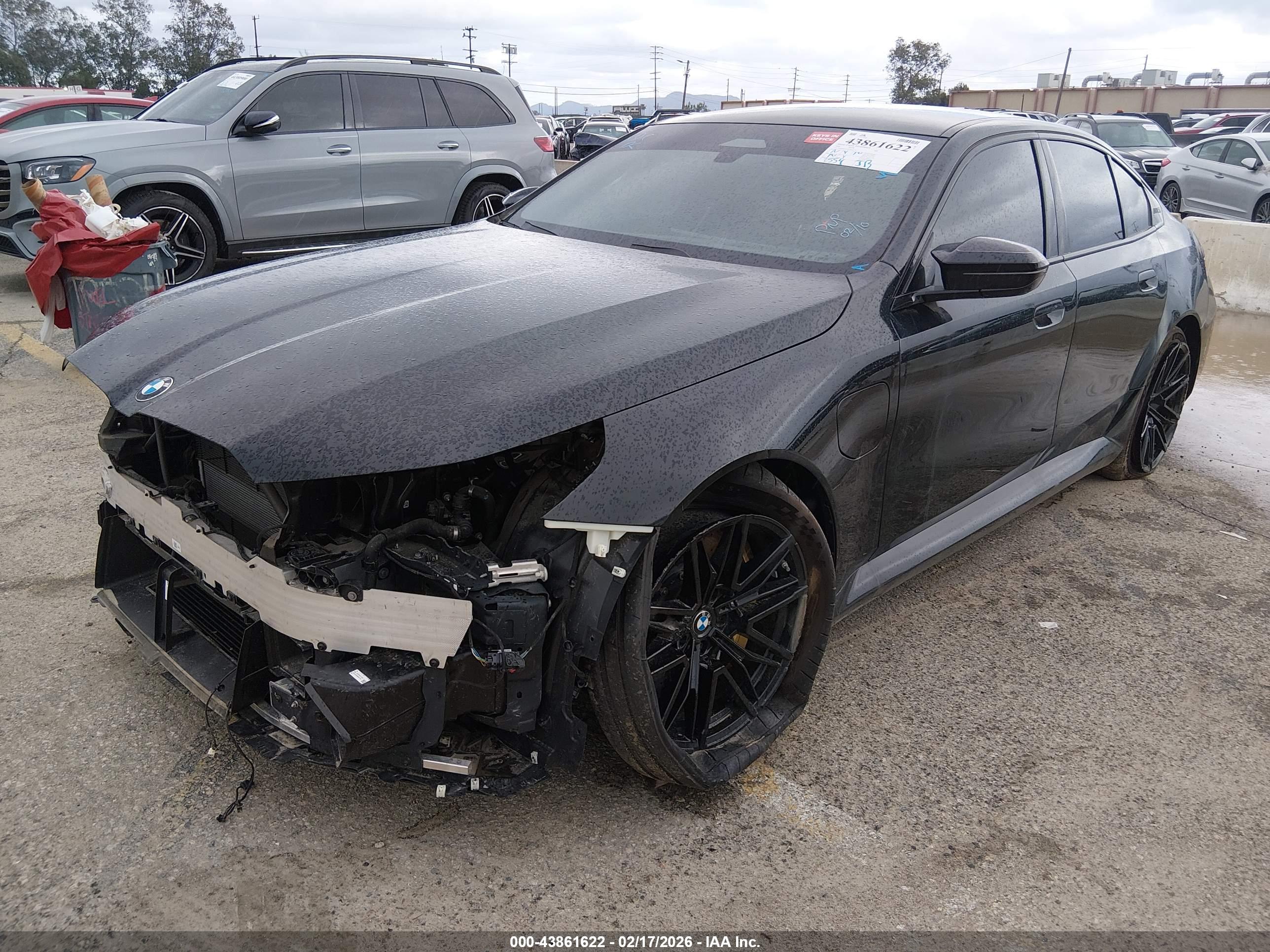 BMW M5 image 2