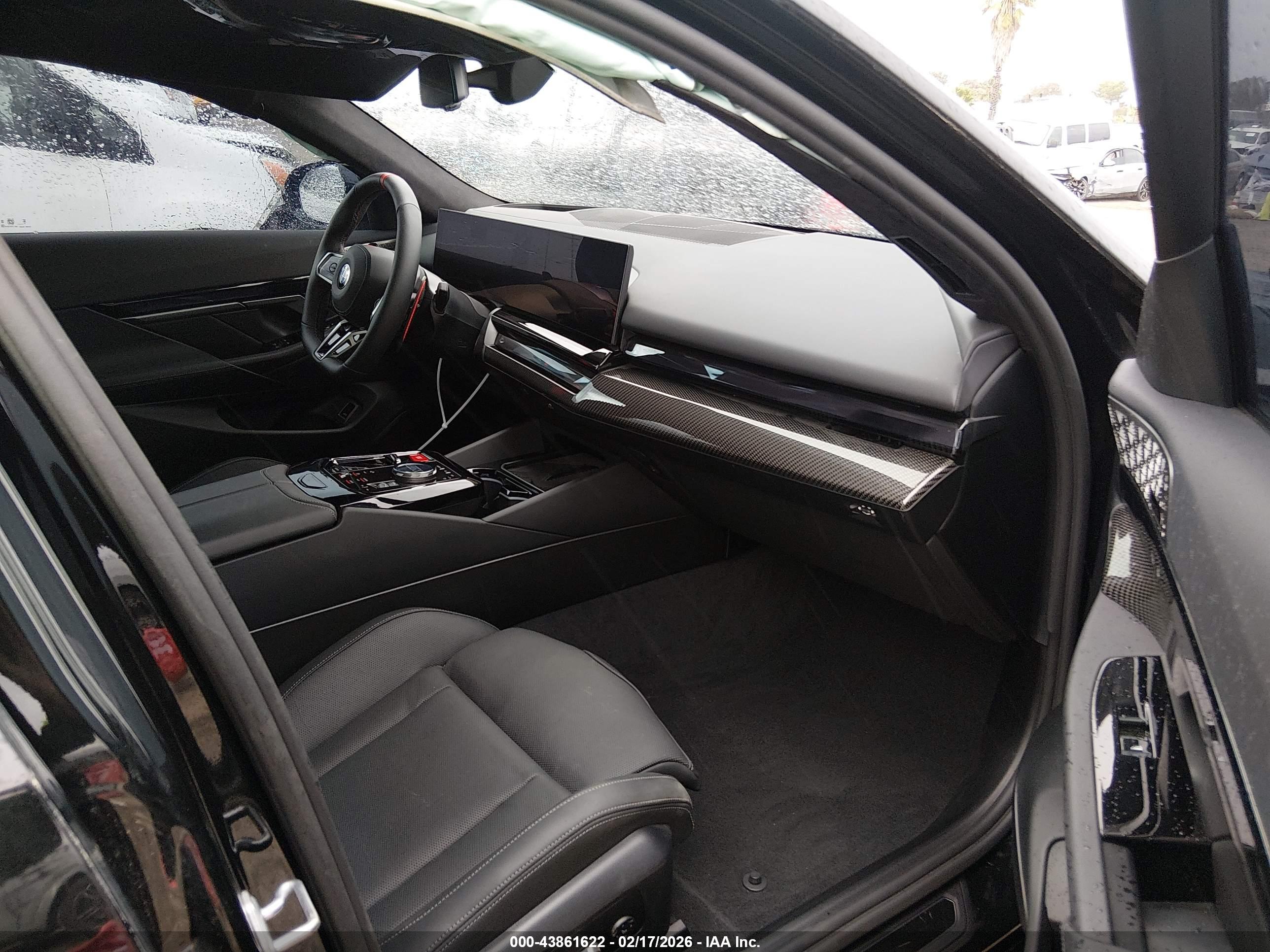 BMW M5 image 5