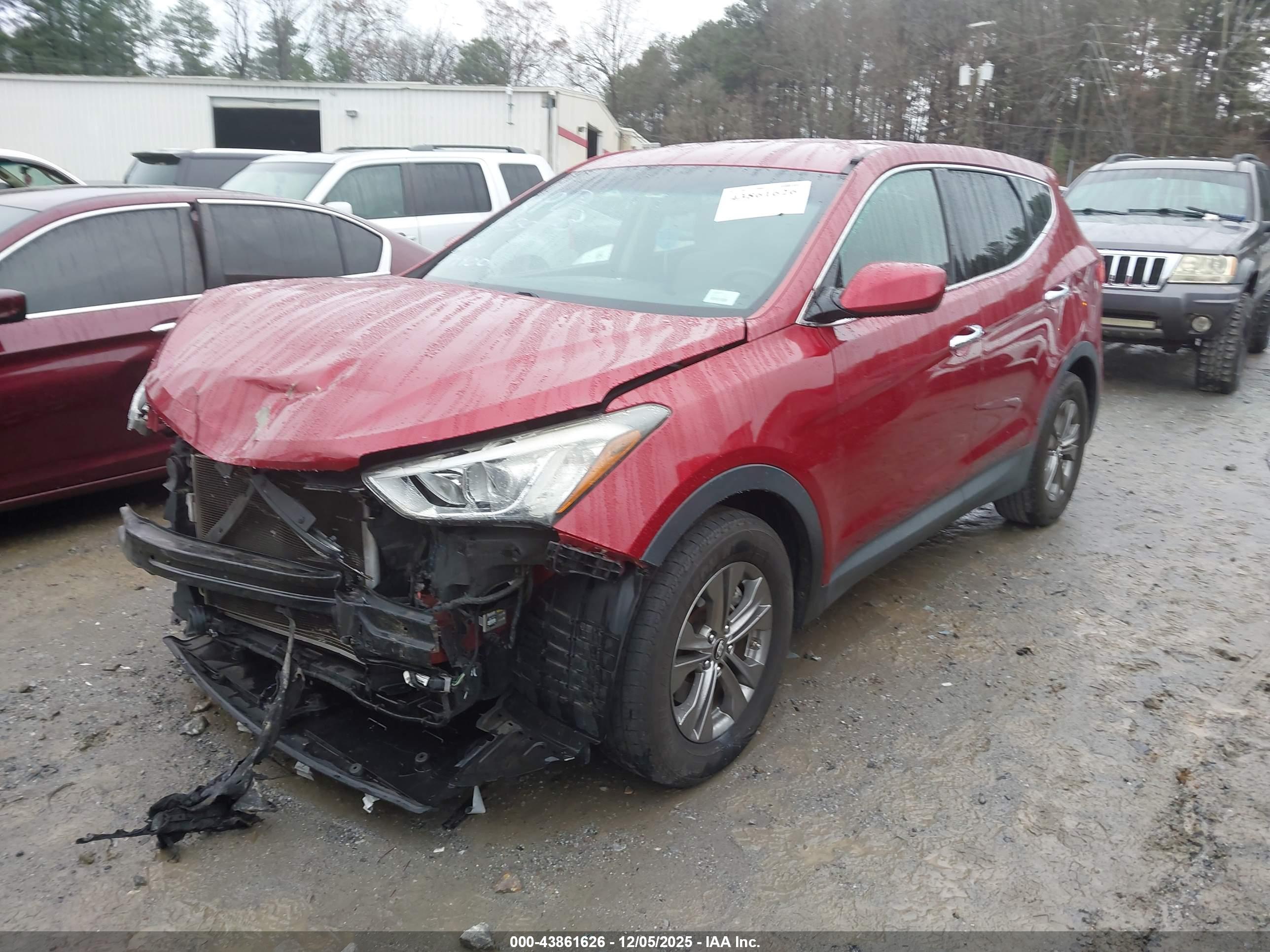 HYUNDAI SANTA image 2