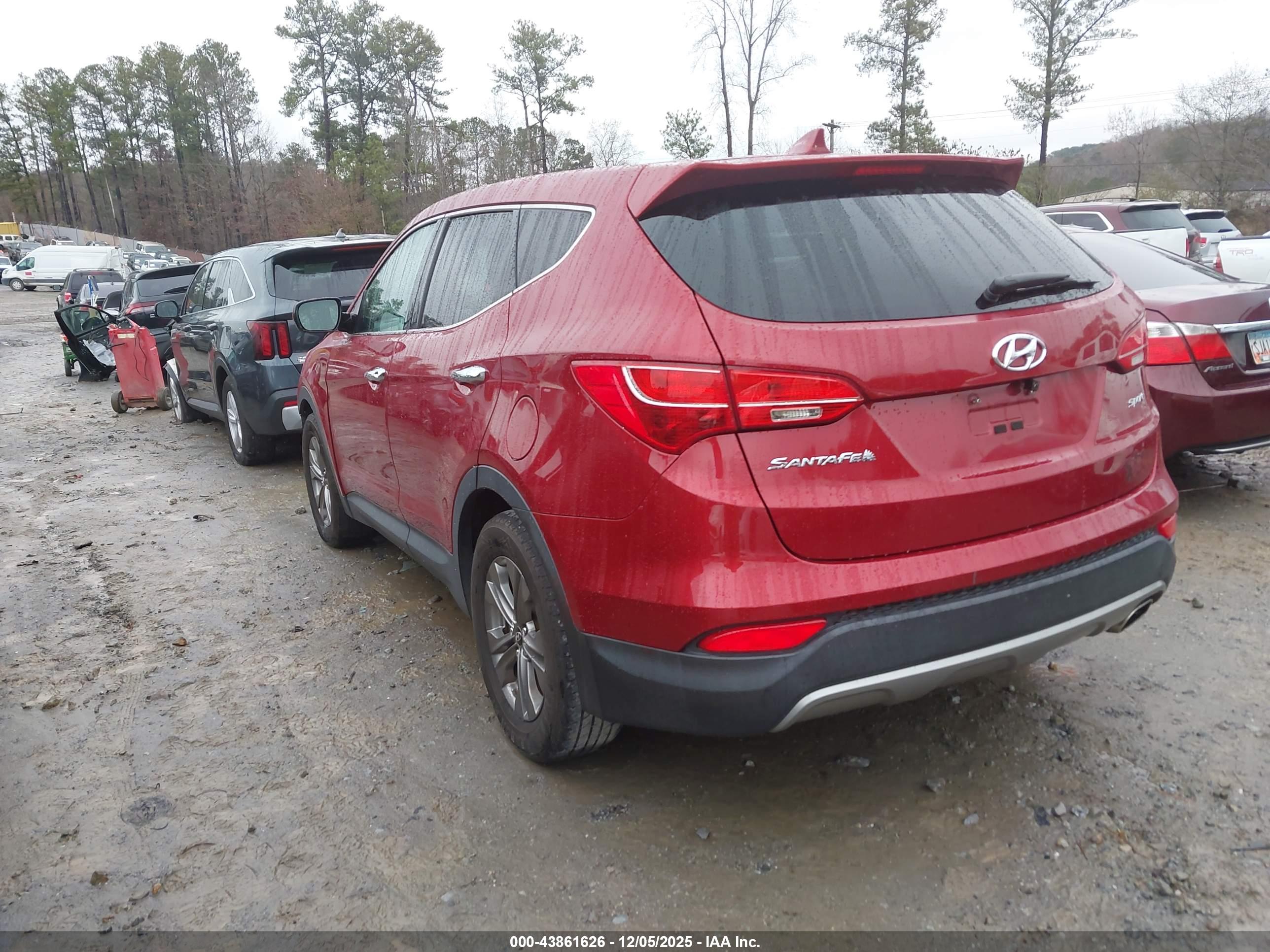 HYUNDAI SANTA image 3