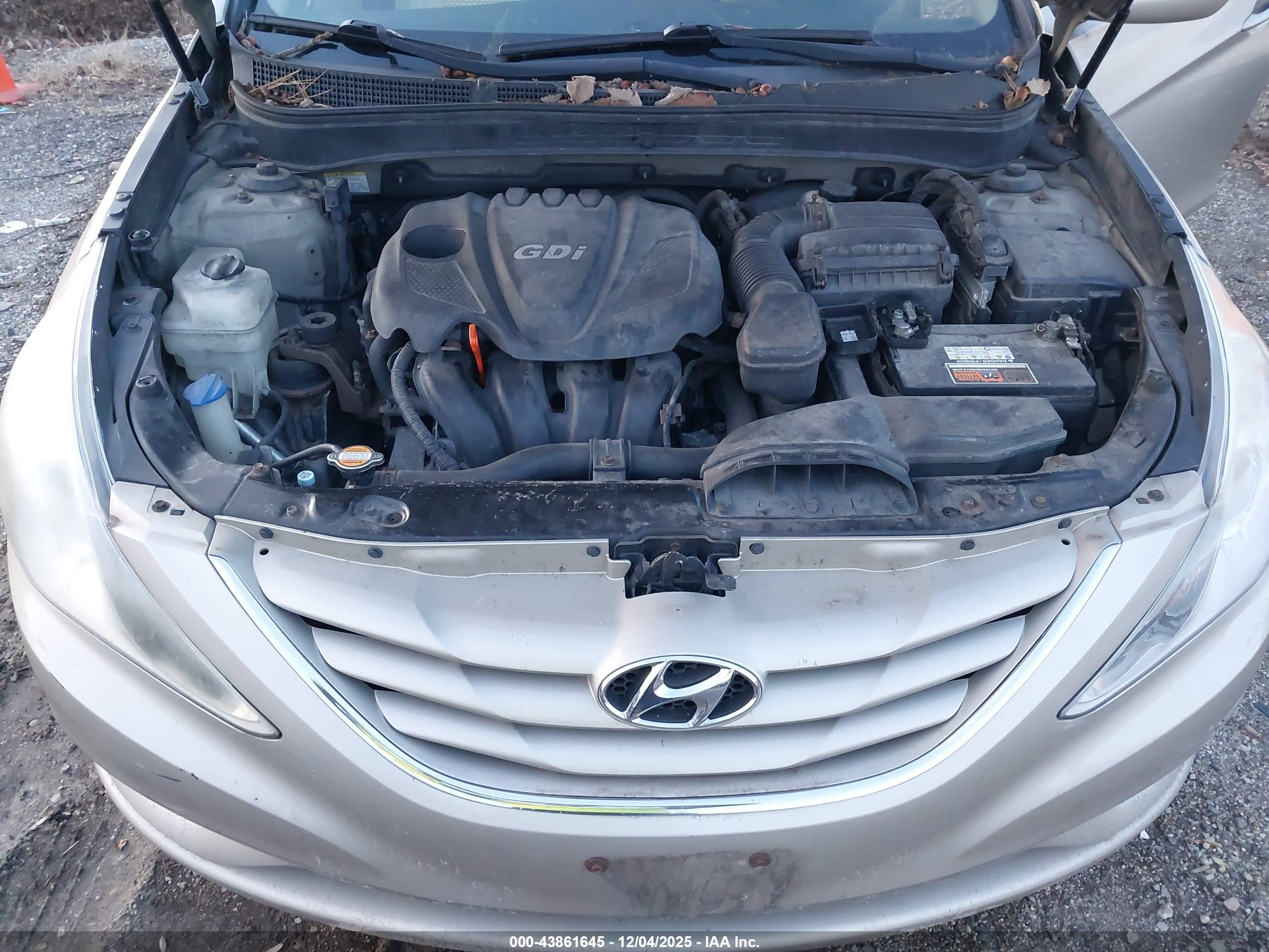 HYUNDAI SONATA image 10