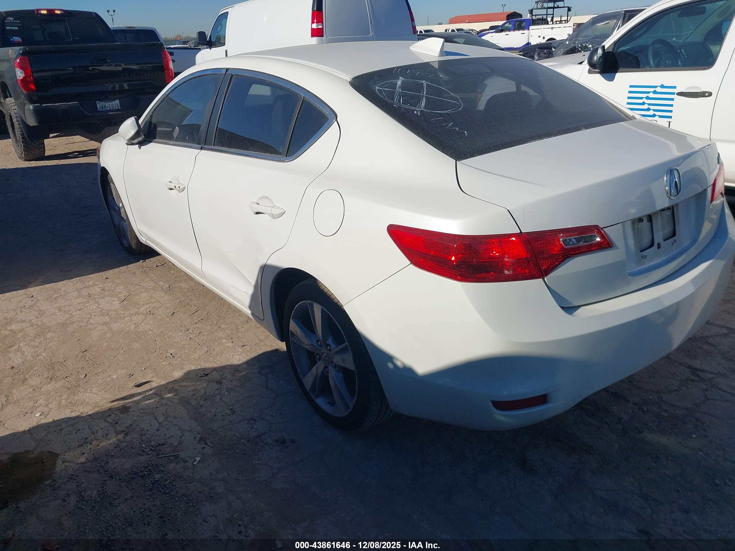 ACURA ILX image 3
