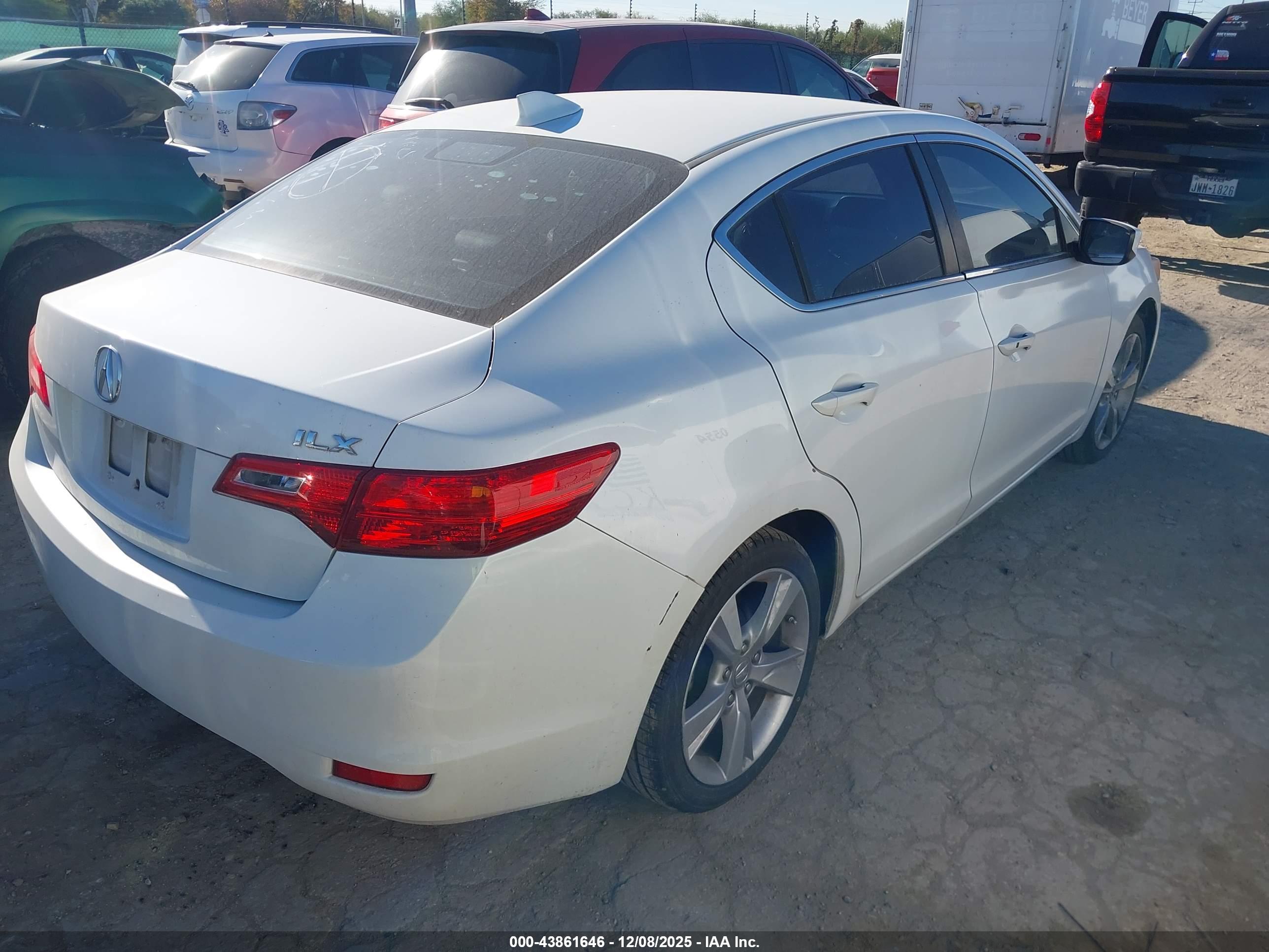 ACURA ILX image 4