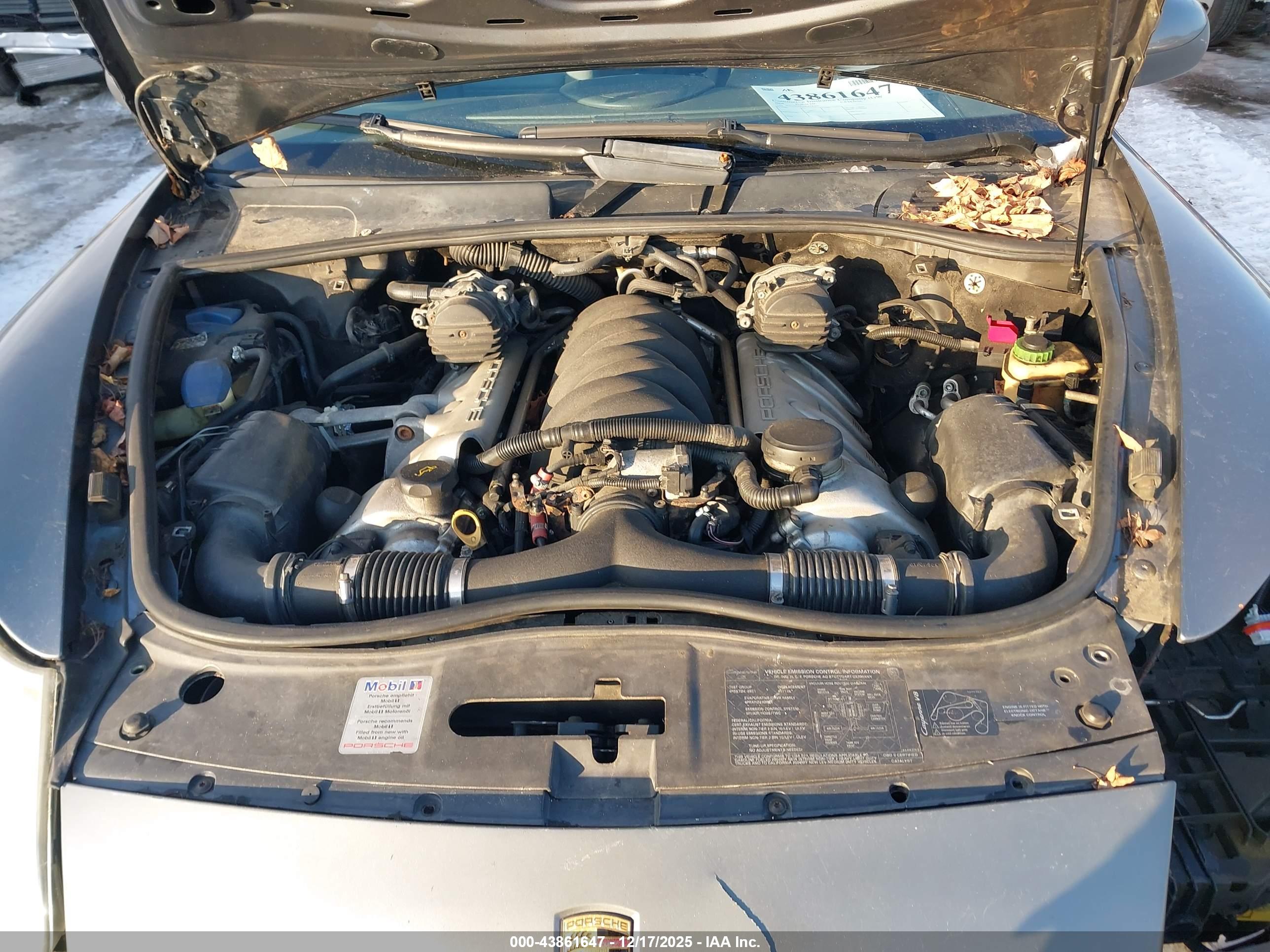 PORSCHE CAYENNE image 10