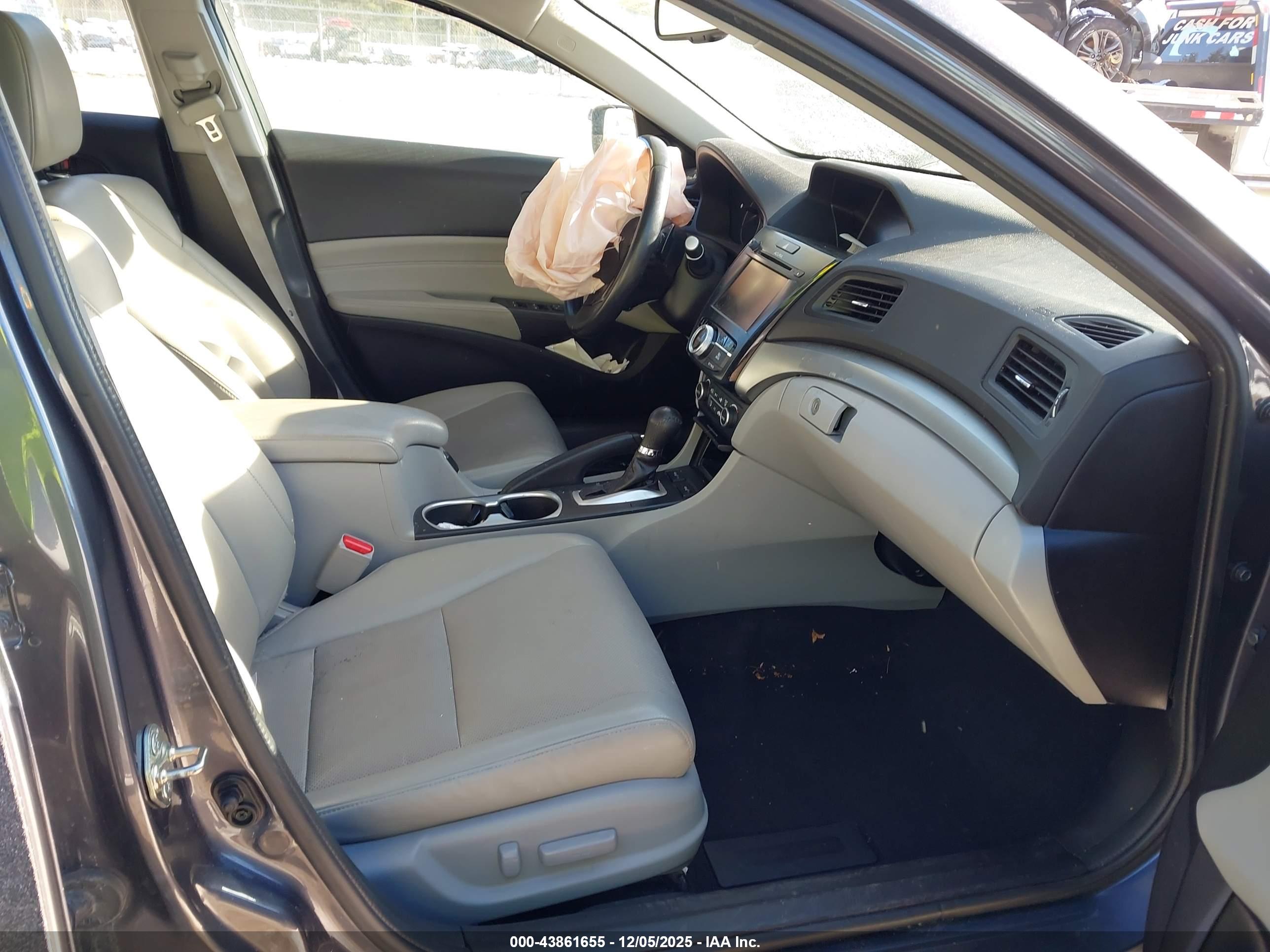 ACURA ILX image 5