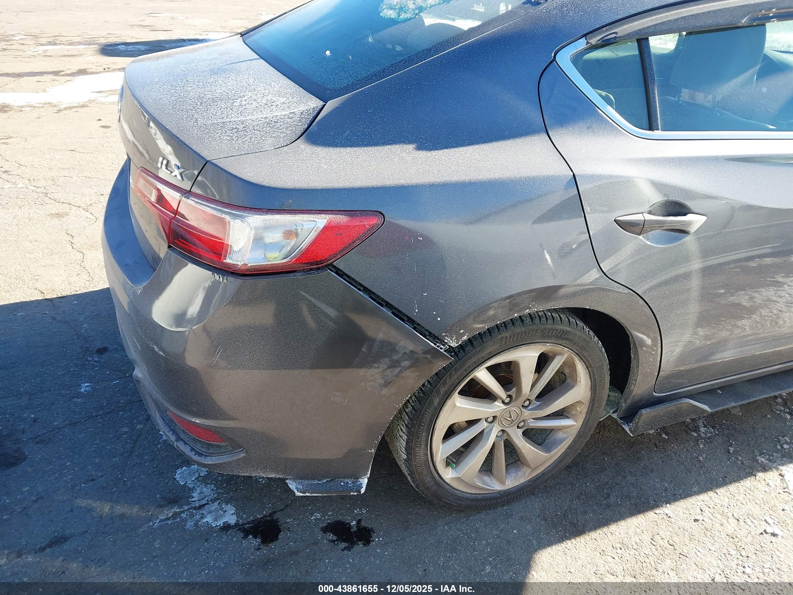 ACURA ILX image 6