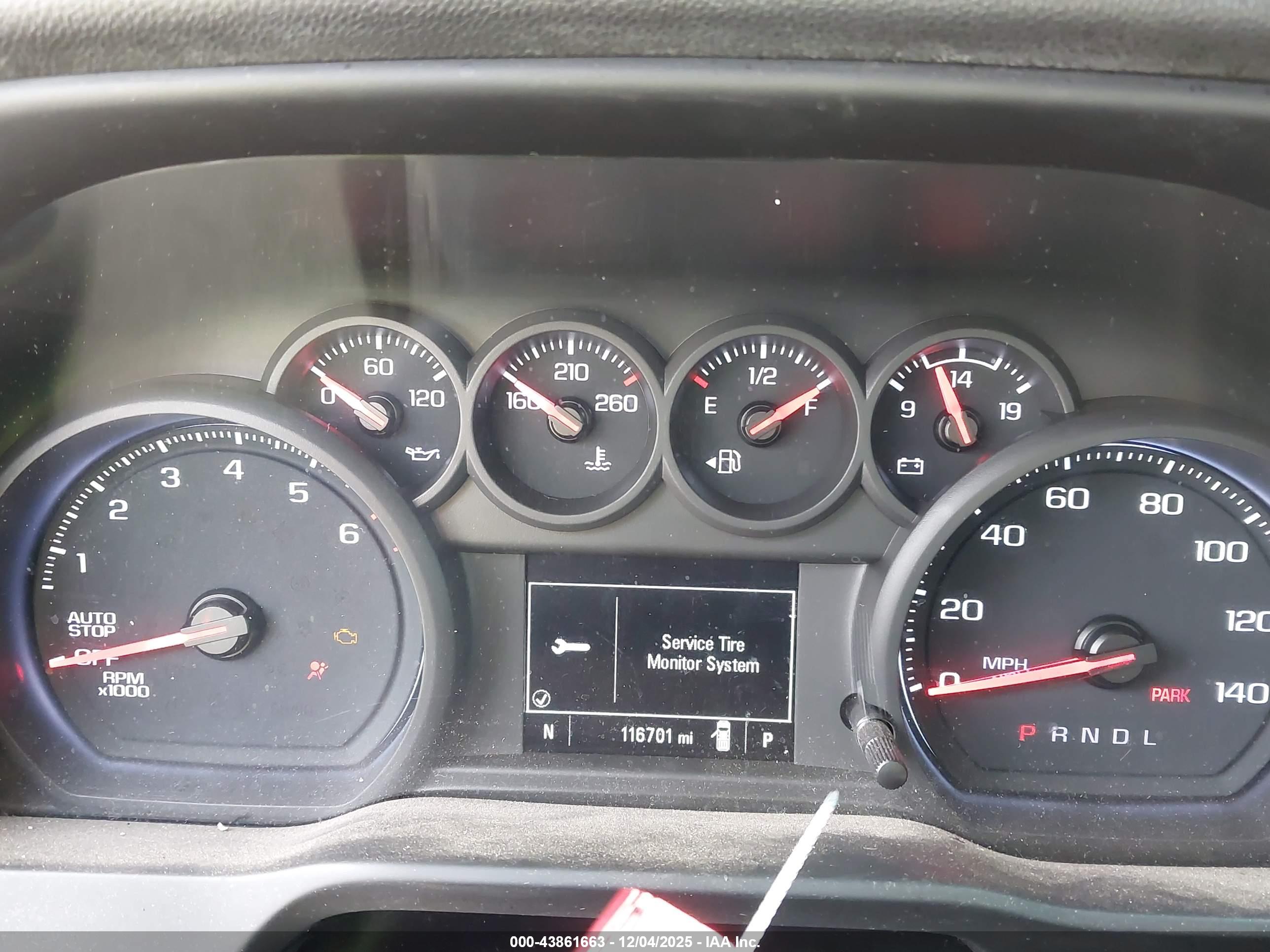 CHEVROLET SILVERADO image 7