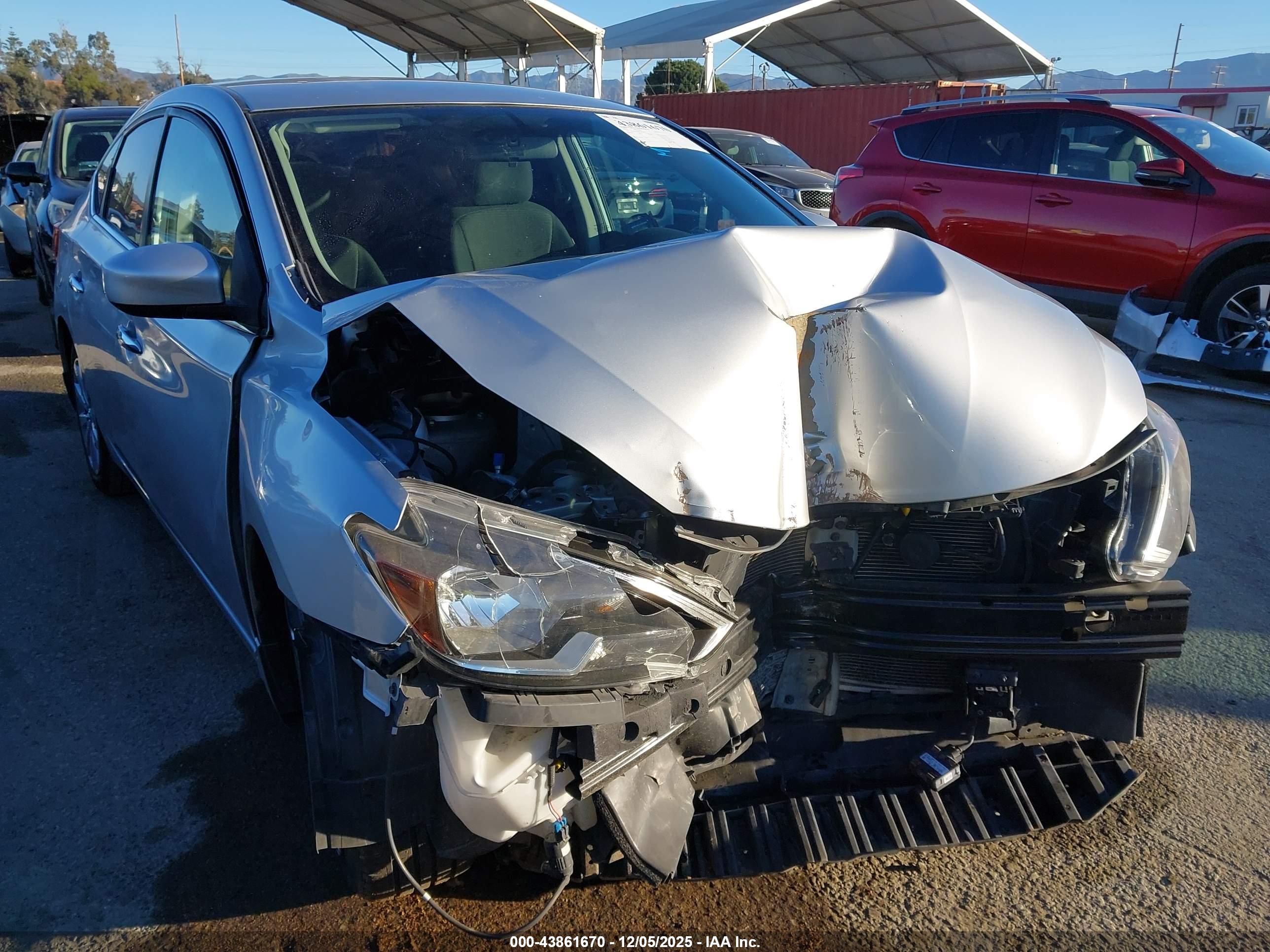 NISSAN SENTRA image 6
