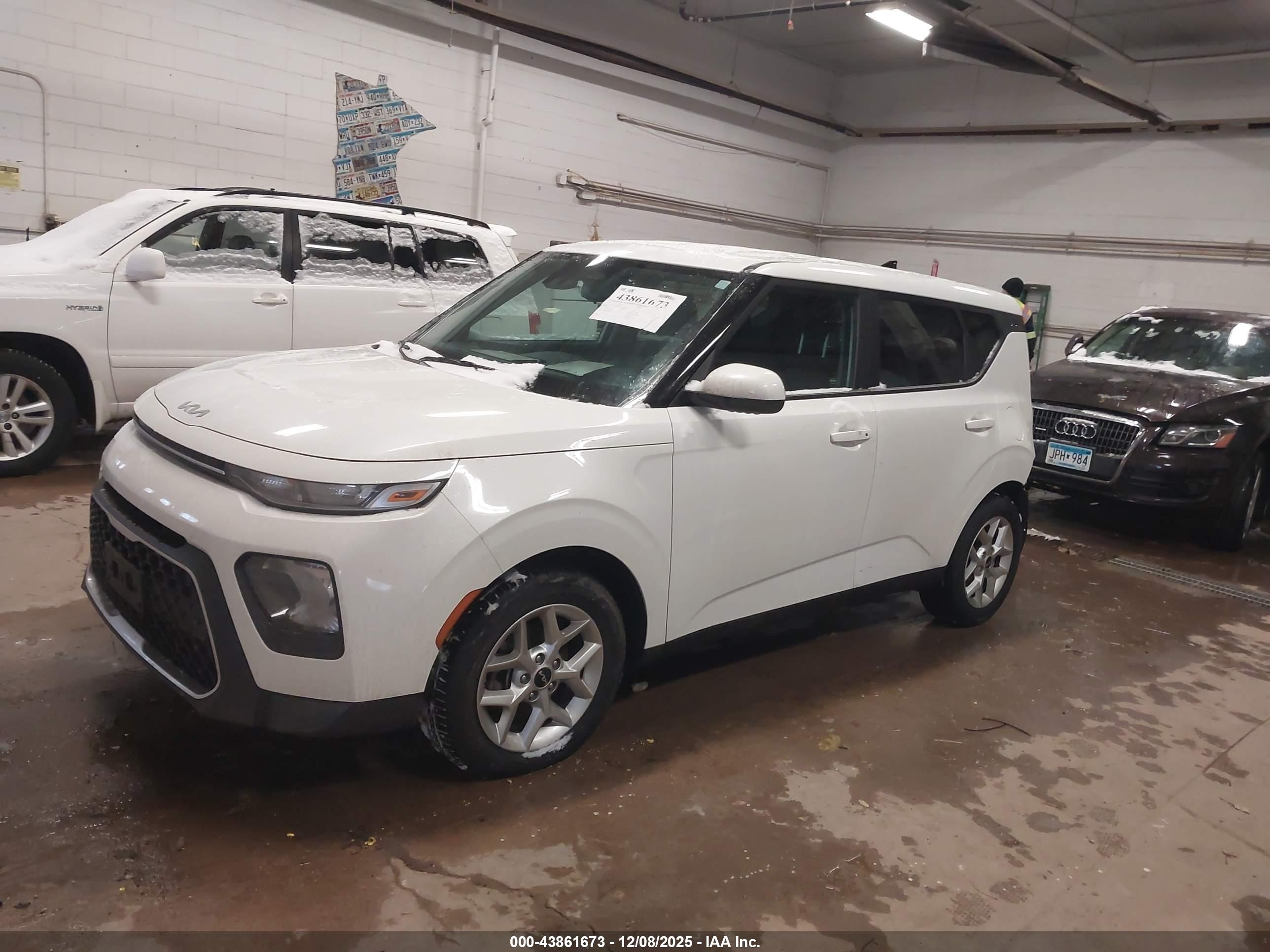 KIA SOUL image 2