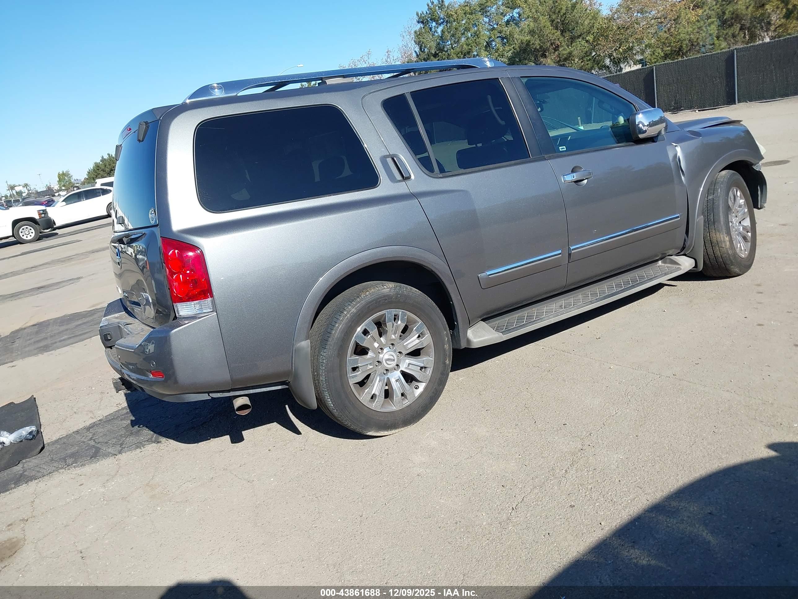 NISSAN ARMADA image 4