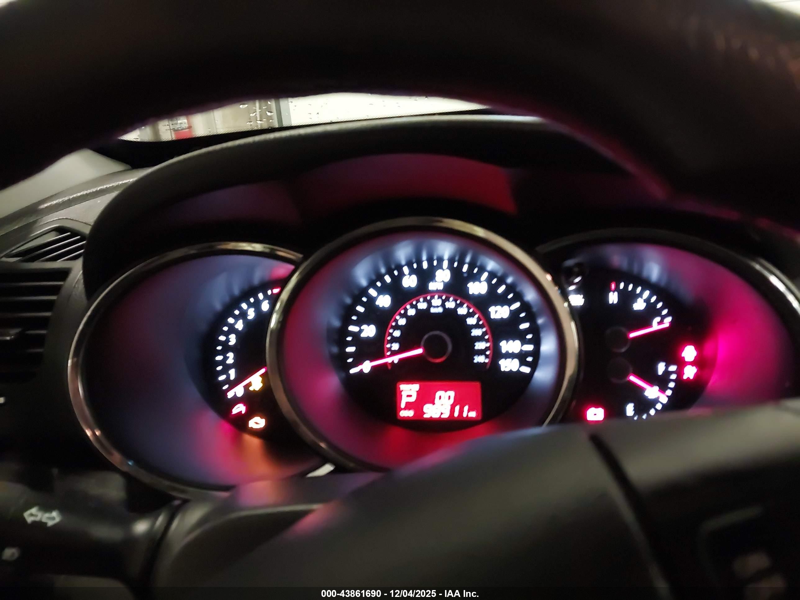 KIA SORENTO image 7