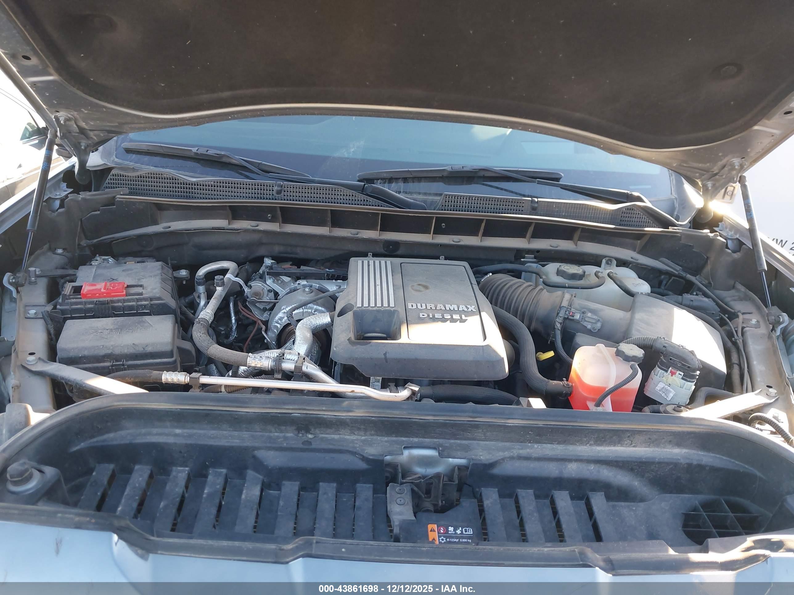 GMC SIERRA image 10