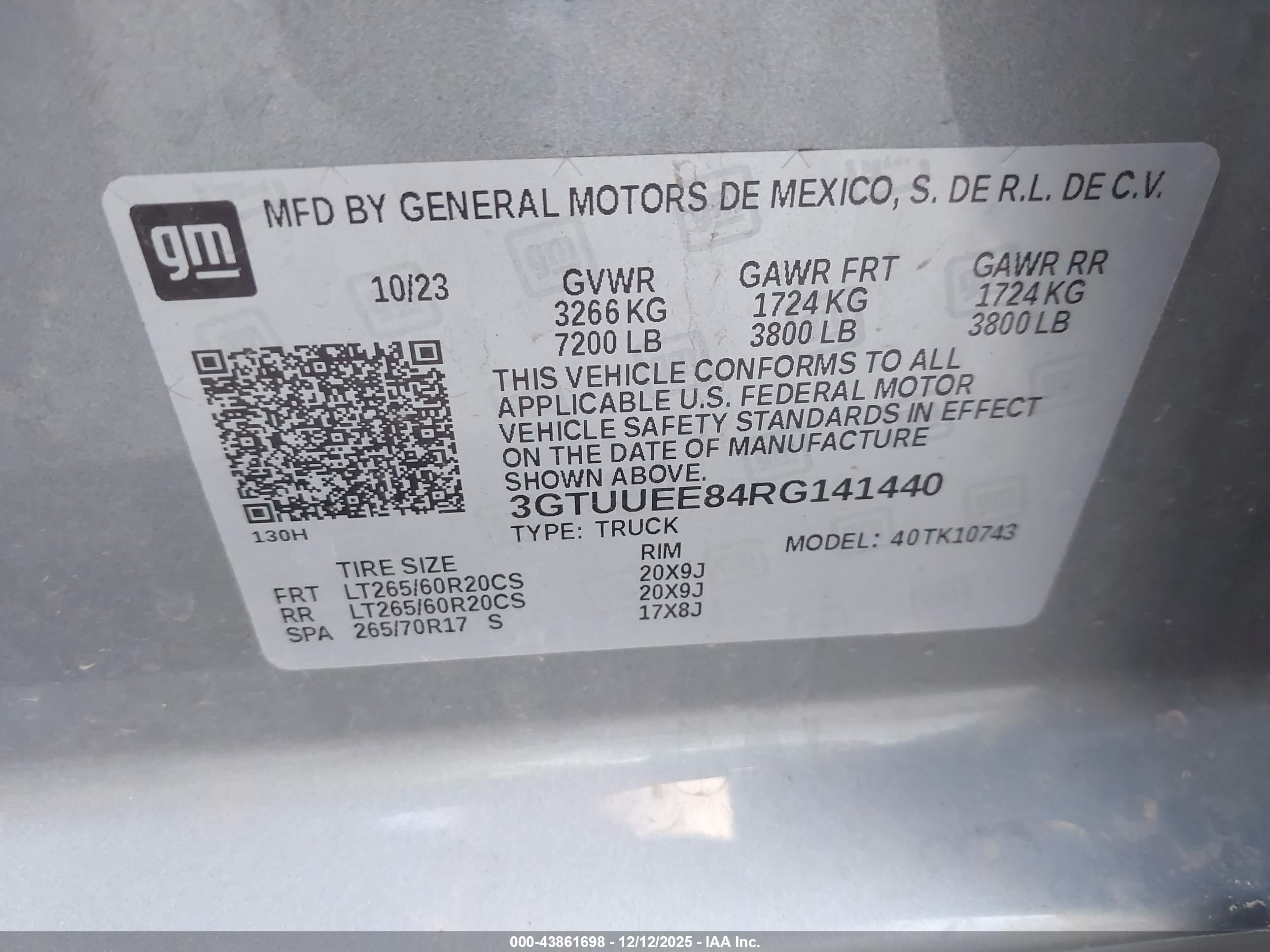 GMC SIERRA image 9