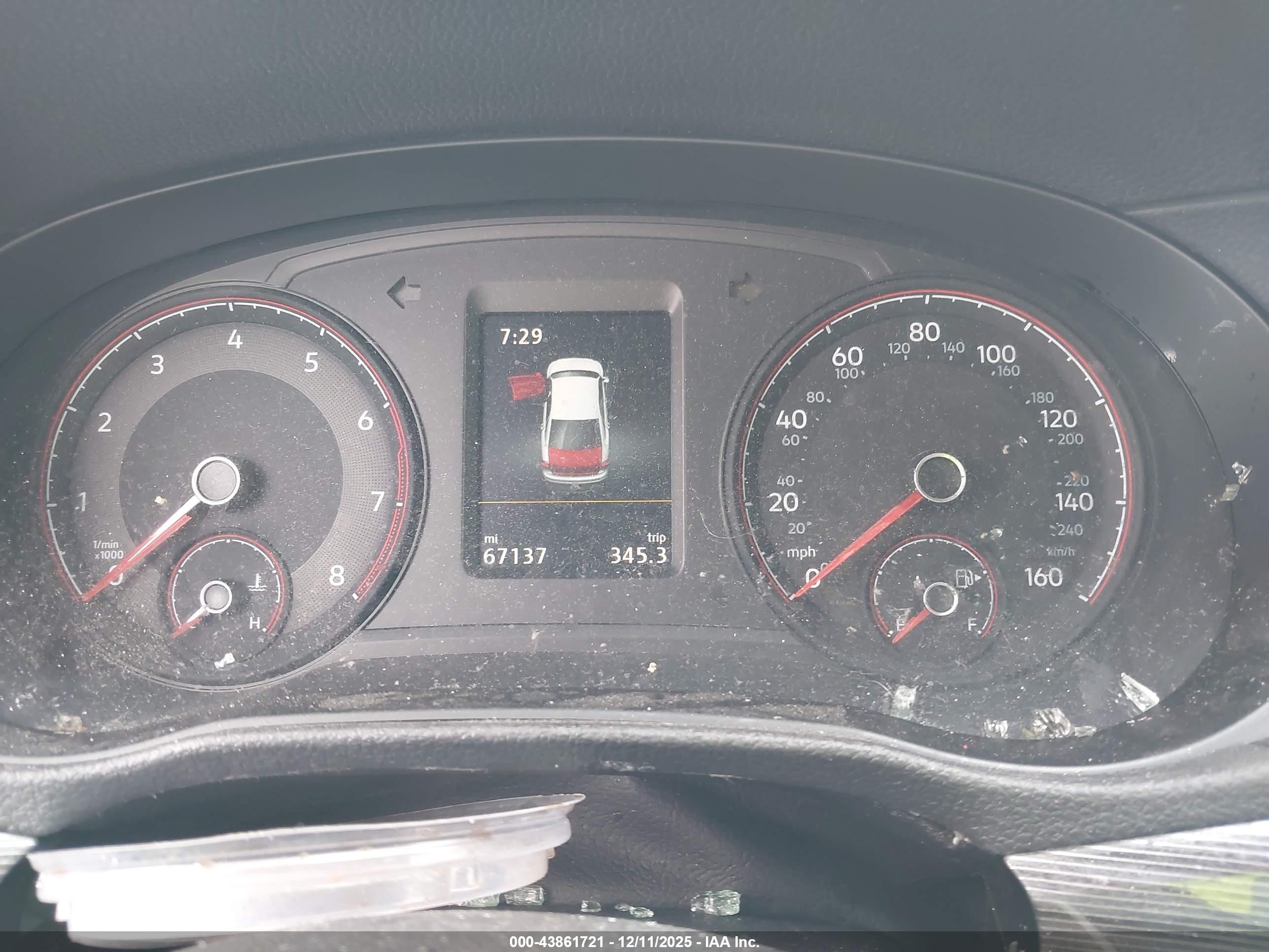 VOLKSWAGEN PASSAT image 7