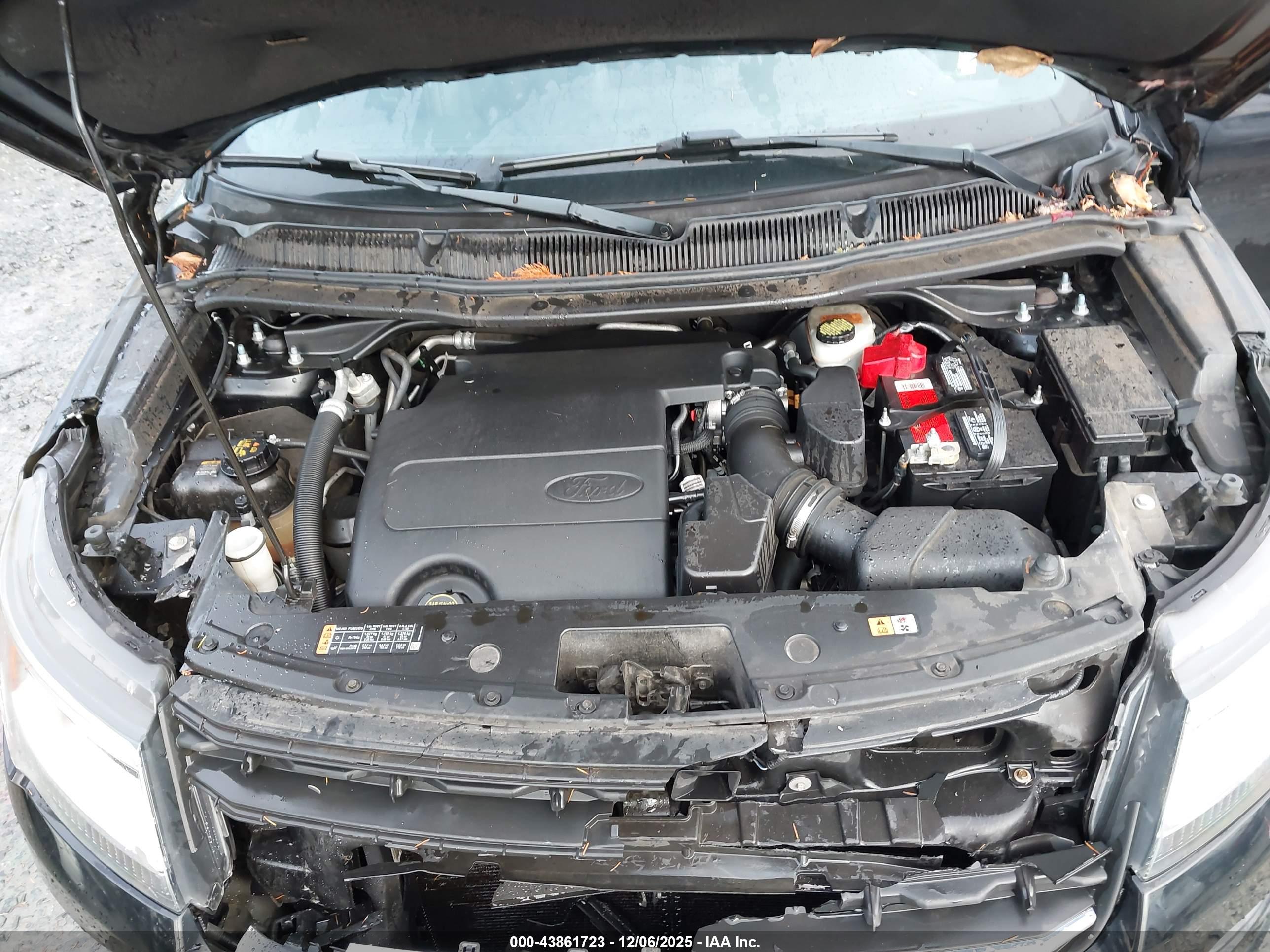 FORD EXPLORER image 10
