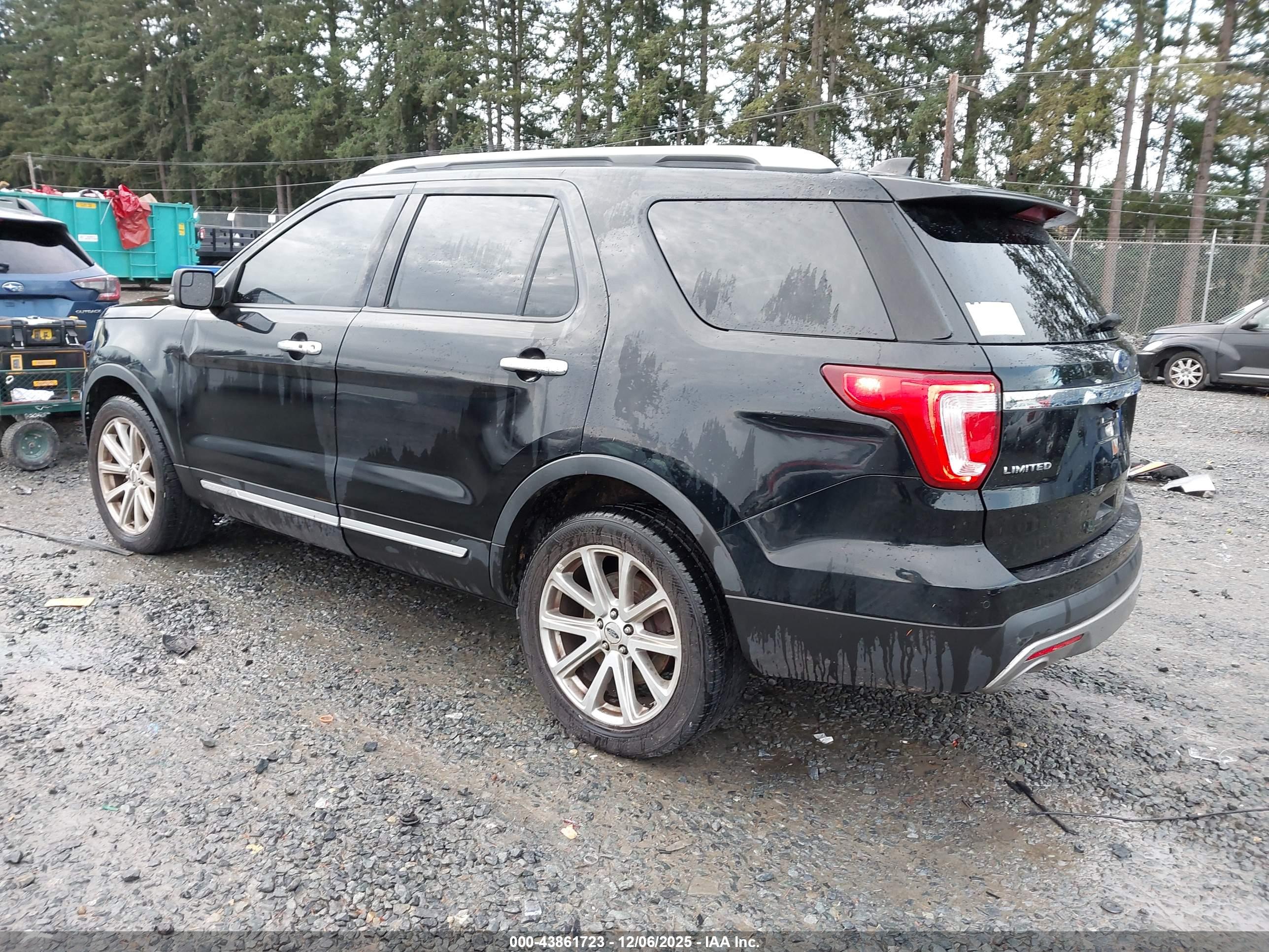 FORD EXPLORER image 3
