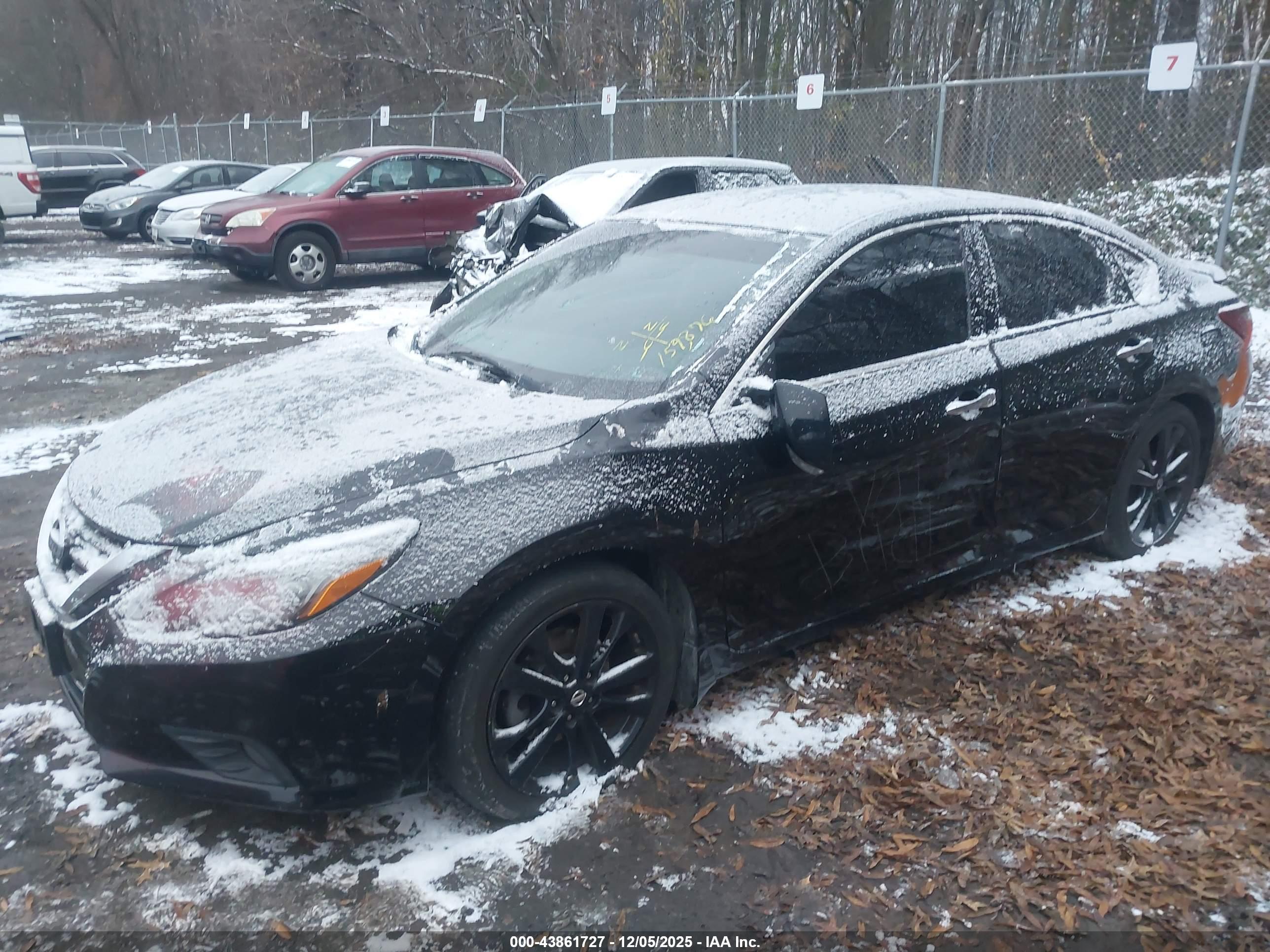 NISSAN ALTIMA image 2