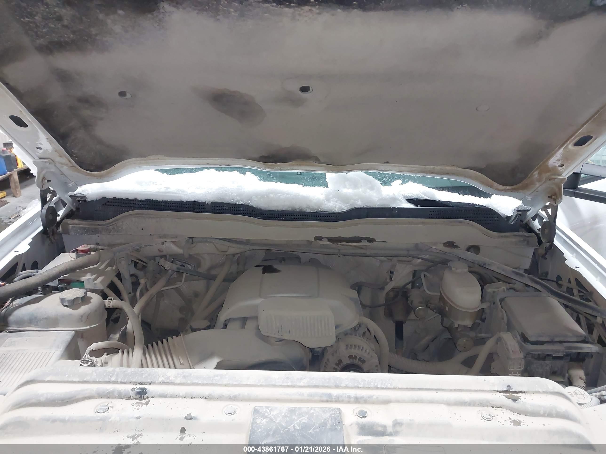 CHEVROLET 3500 image 10