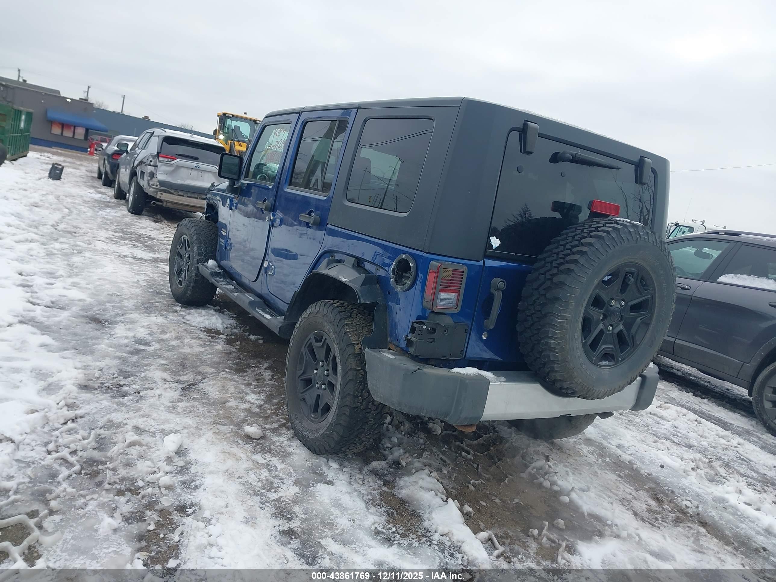 JEEP WRANGLER image 3
