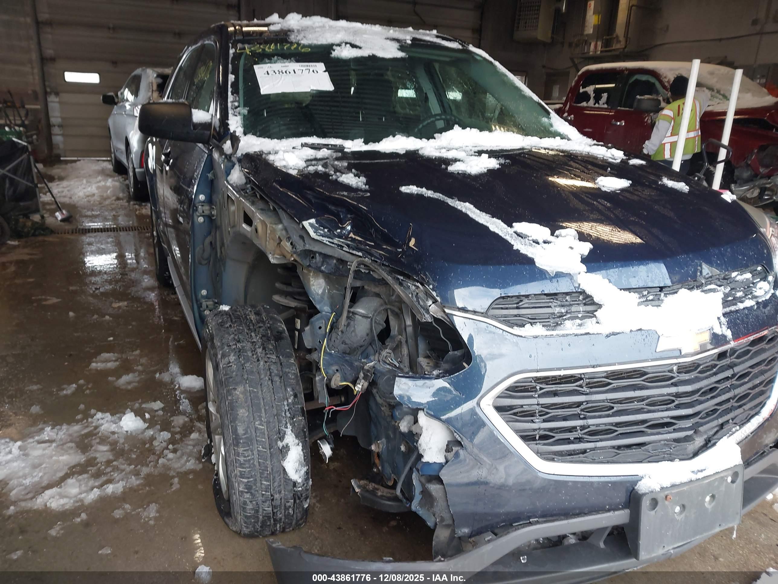 CHEVROLET EQUINOX image 6