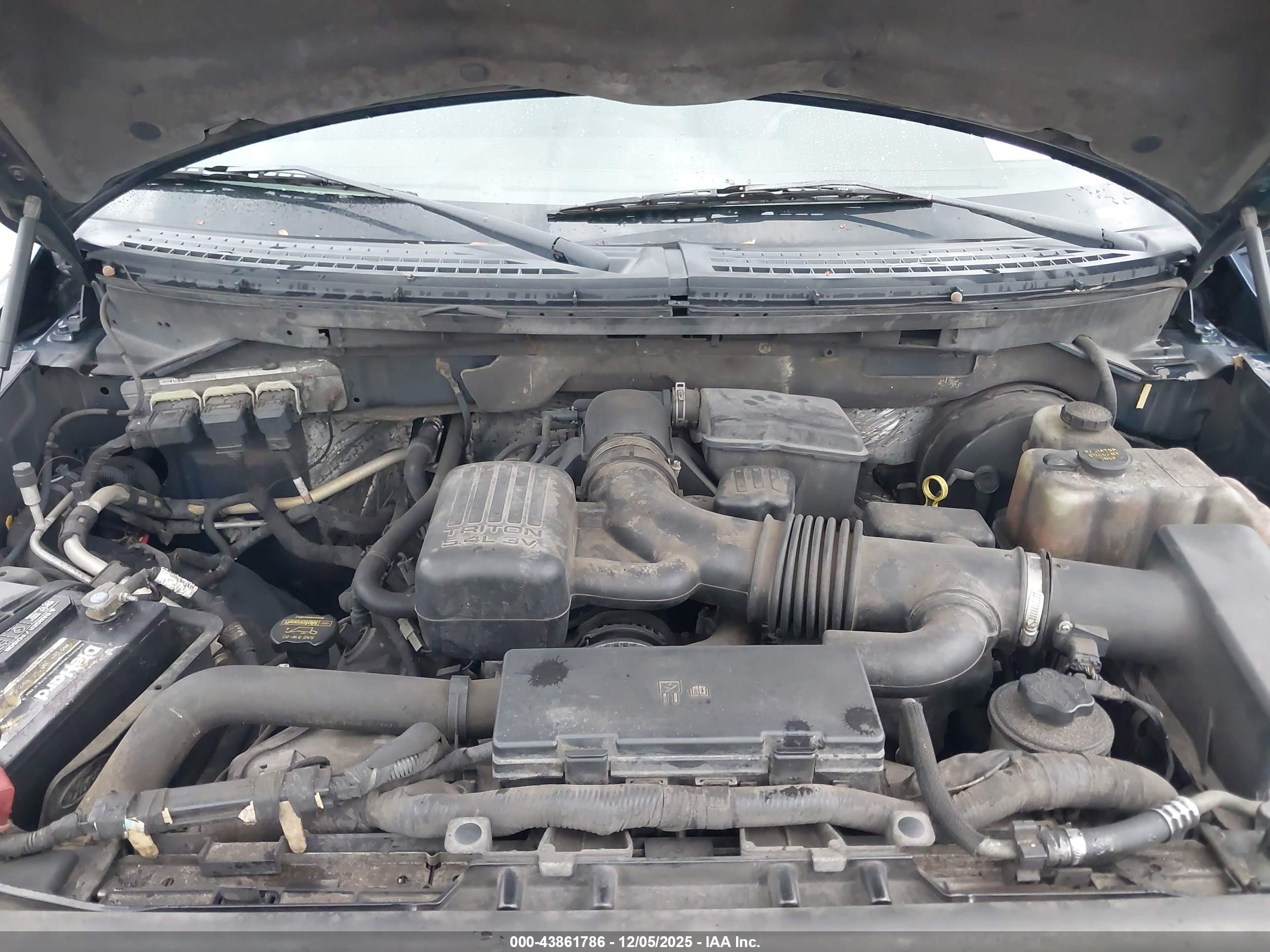 FORD F-150 image 10