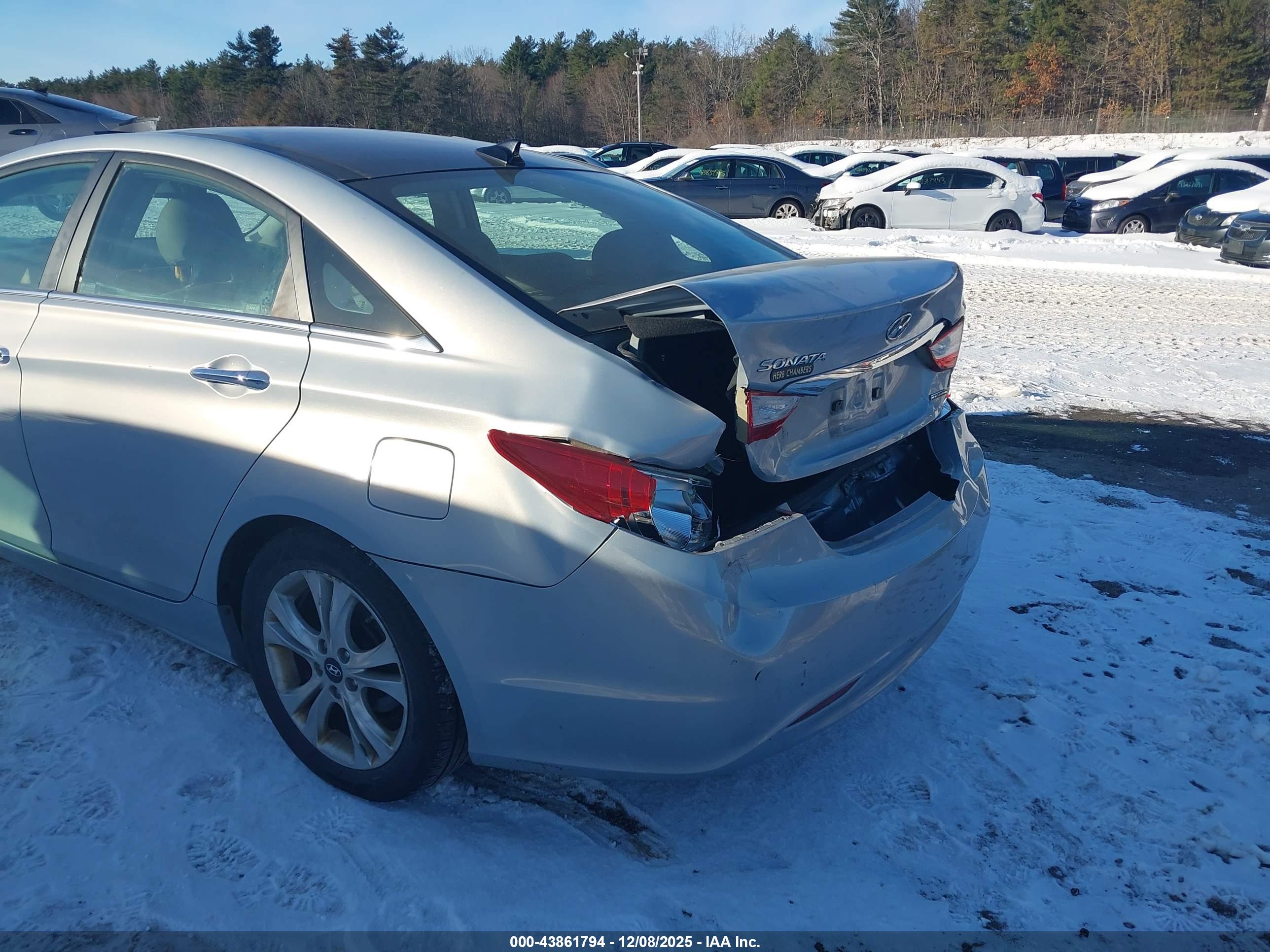 HYUNDAI SONATA image 6
