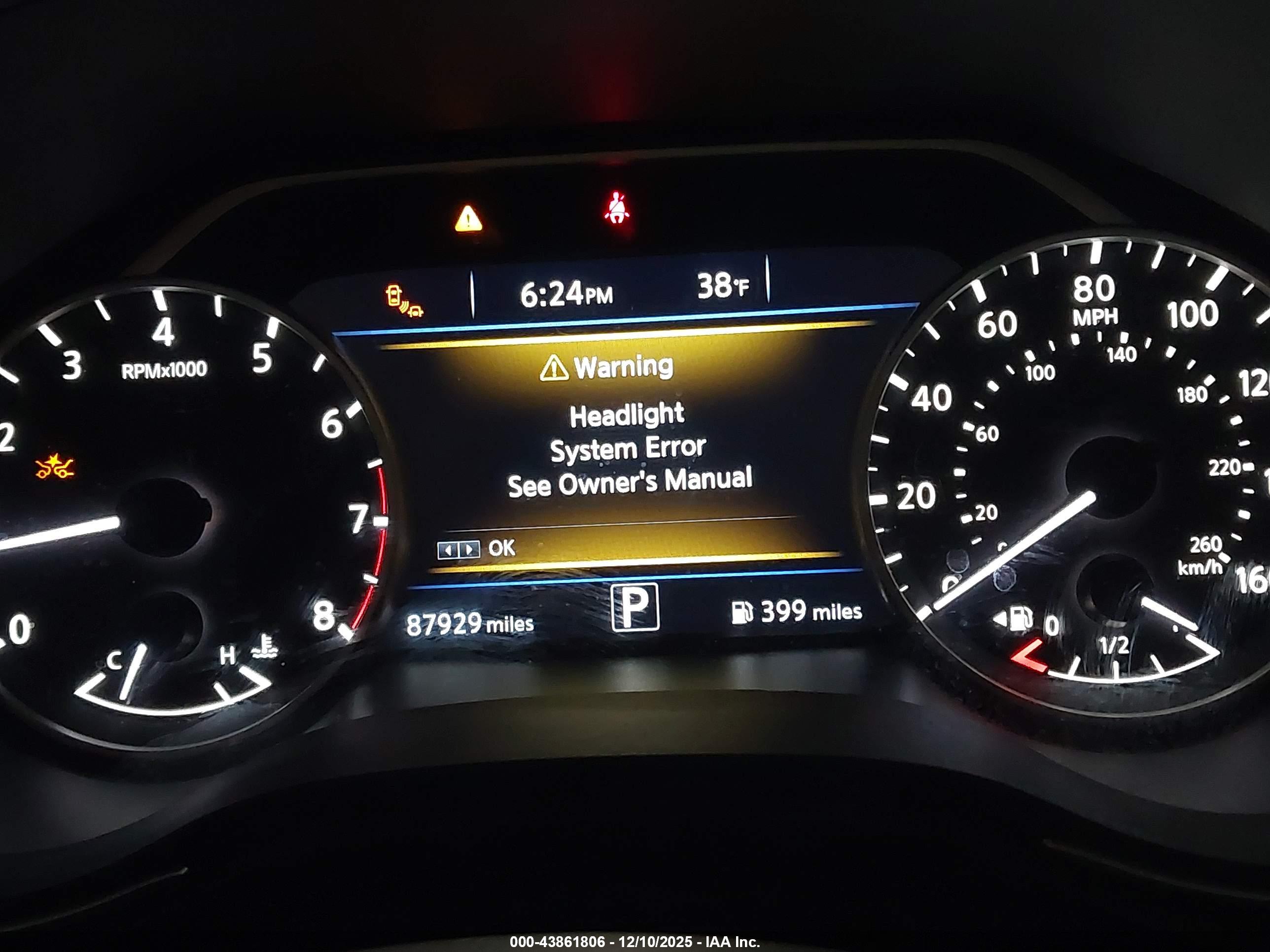 NISSAN MAXIMA image 7