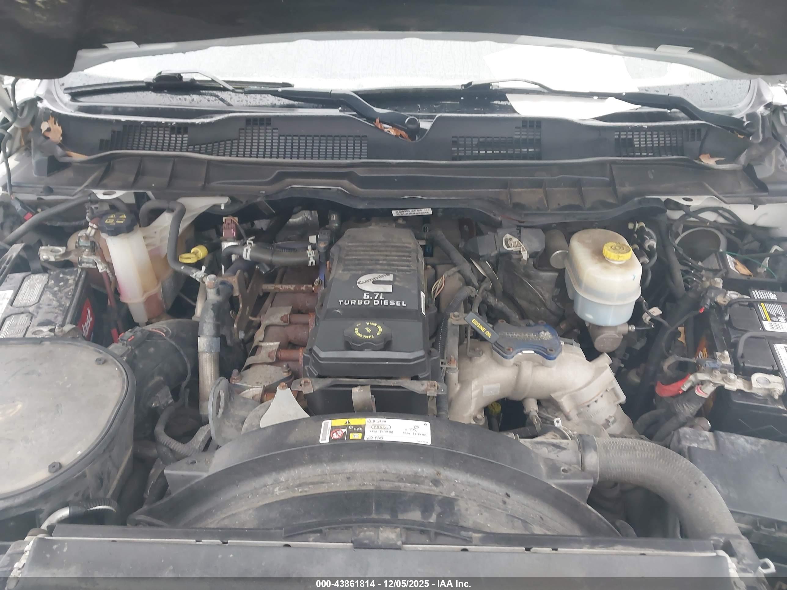 RAM 2500 image 10
