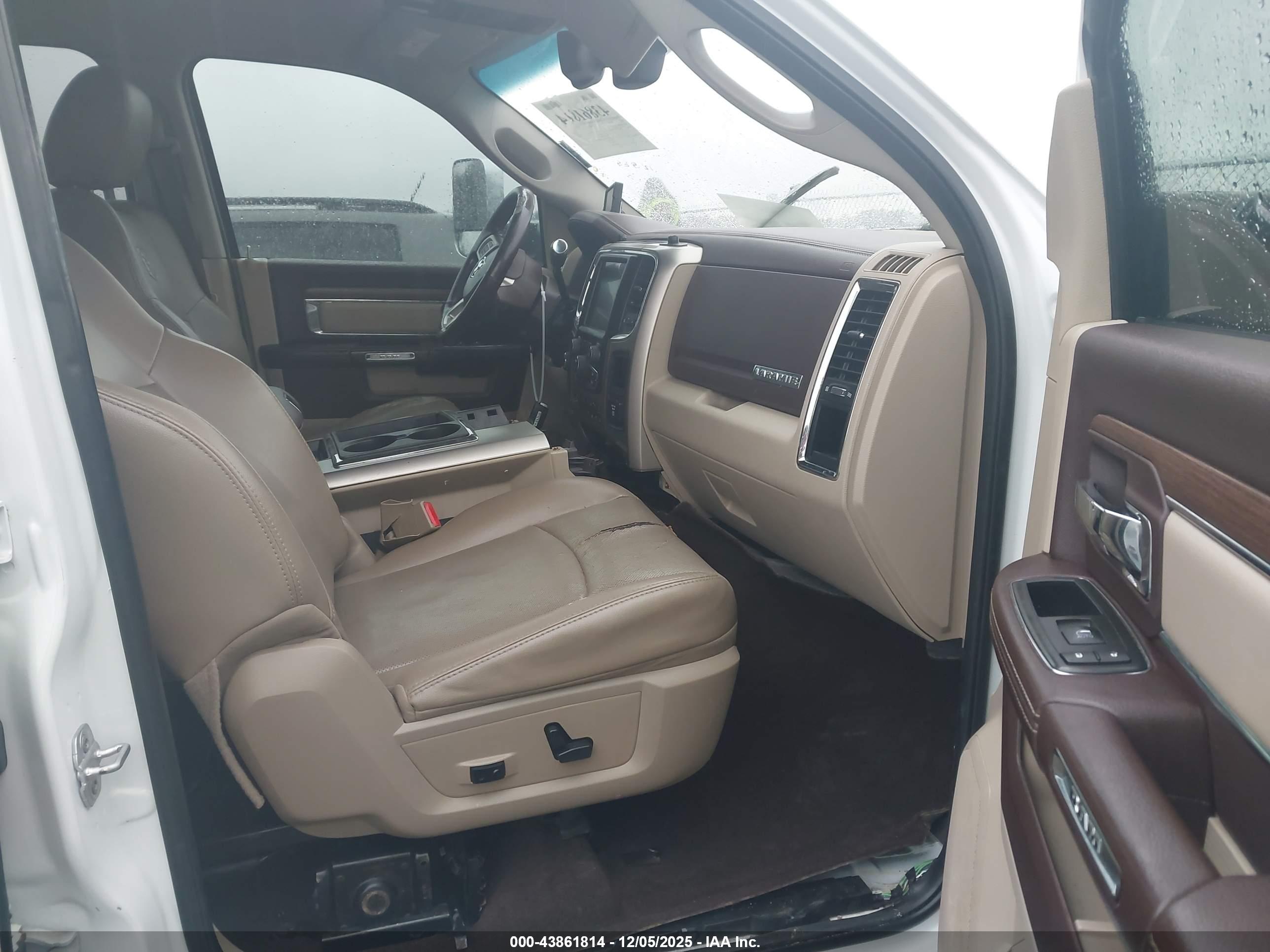 RAM 2500 image 5