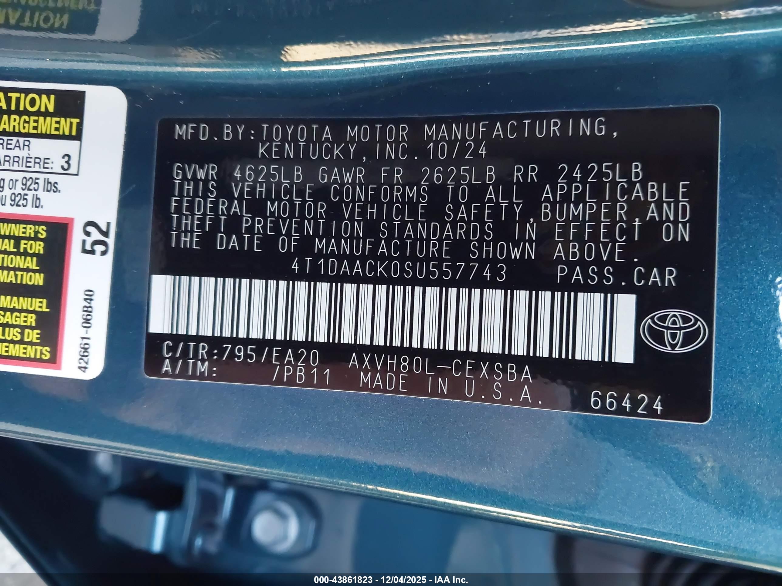 TOYOTA CAMRY image 9