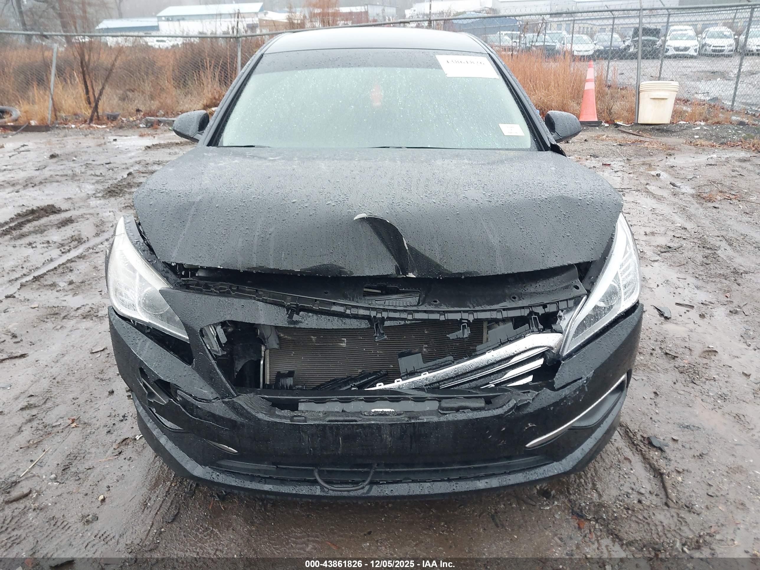 HYUNDAI SONATA image 6